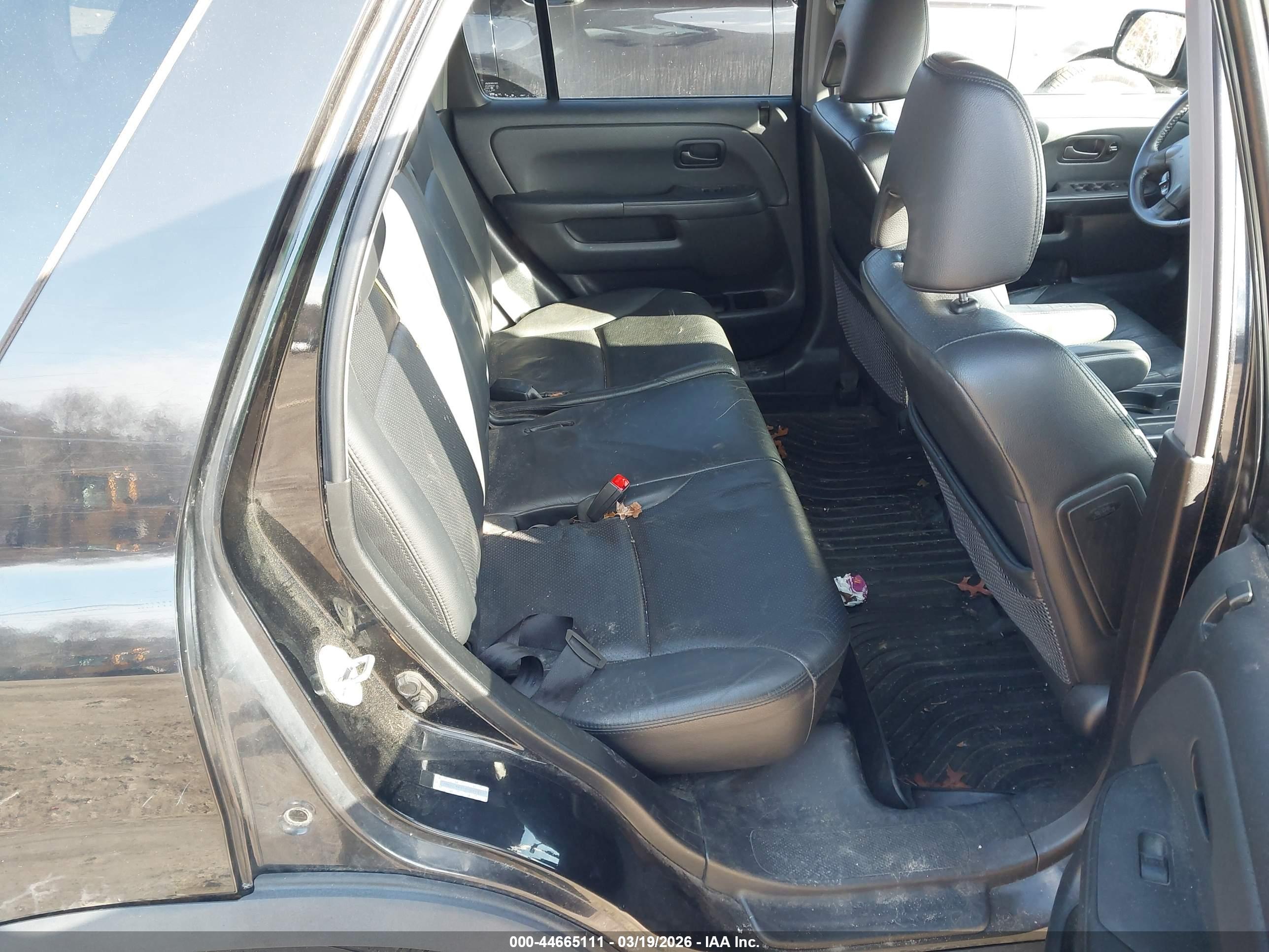 HONDA CR-V image 8