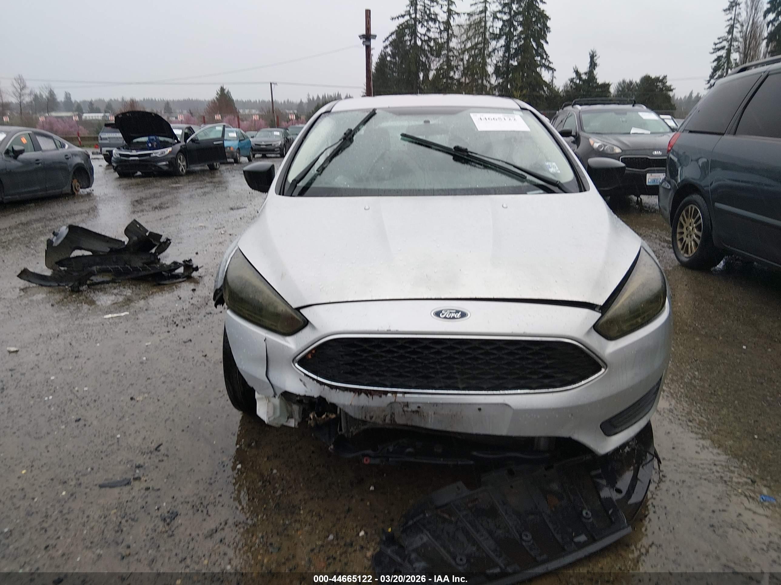 FORD FOCUS image 6