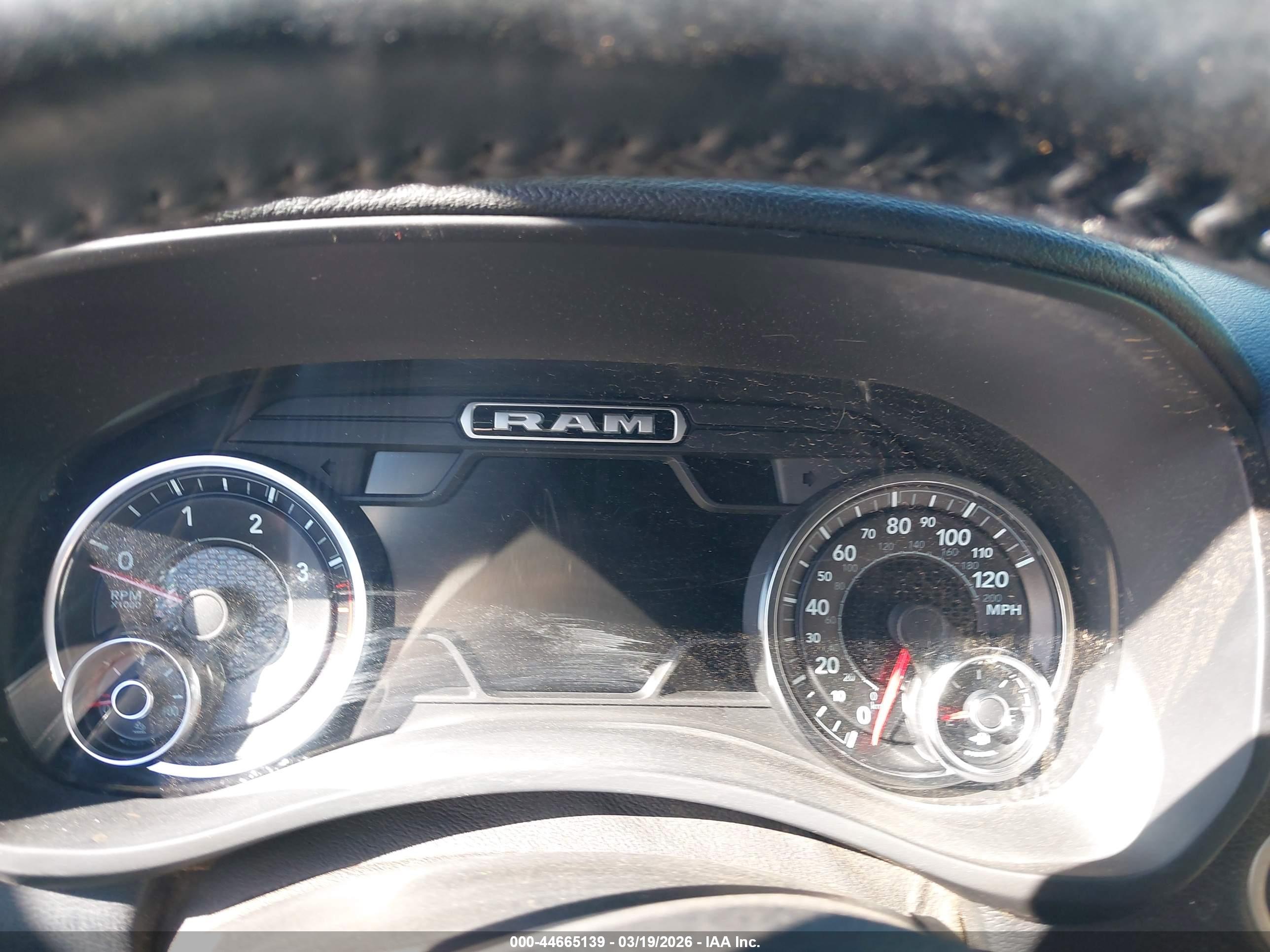 RAM 2500 image 7