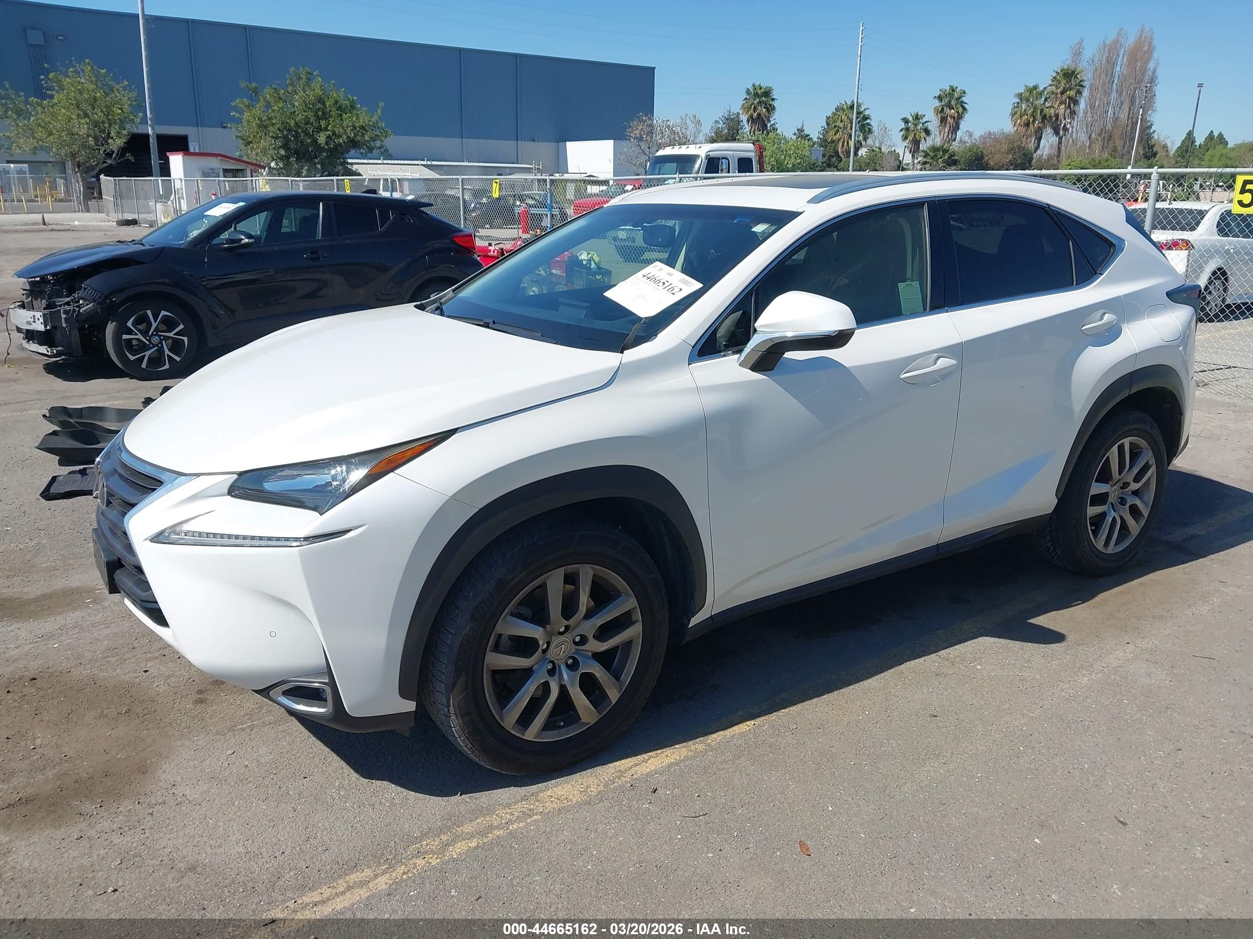 LEXUS NX image 2