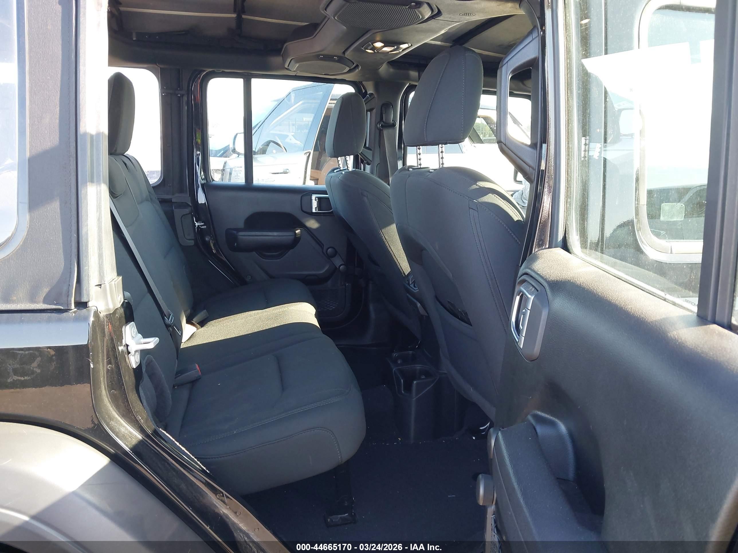JEEP WRANGLER image 8