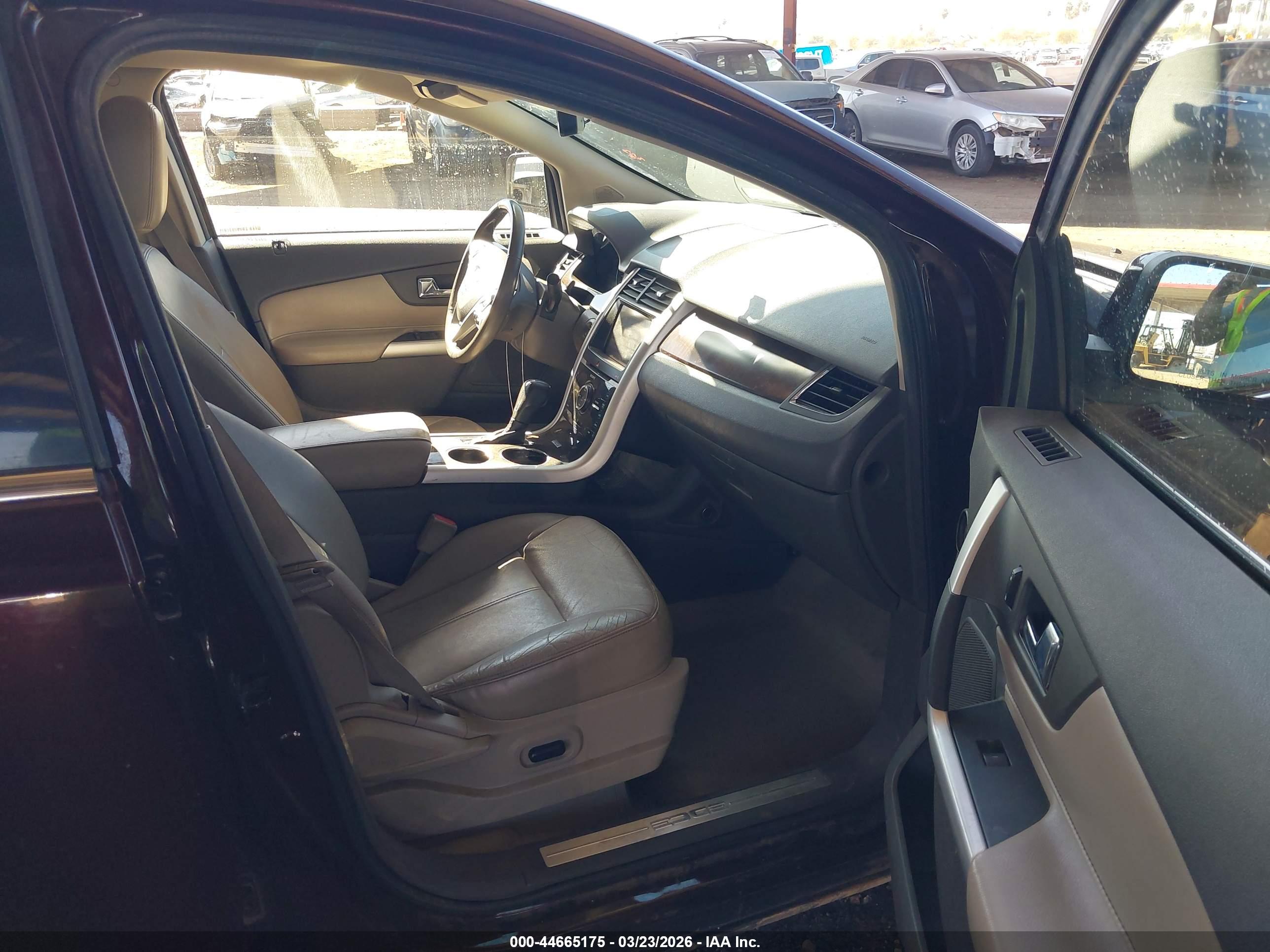FORD EDGE image 5