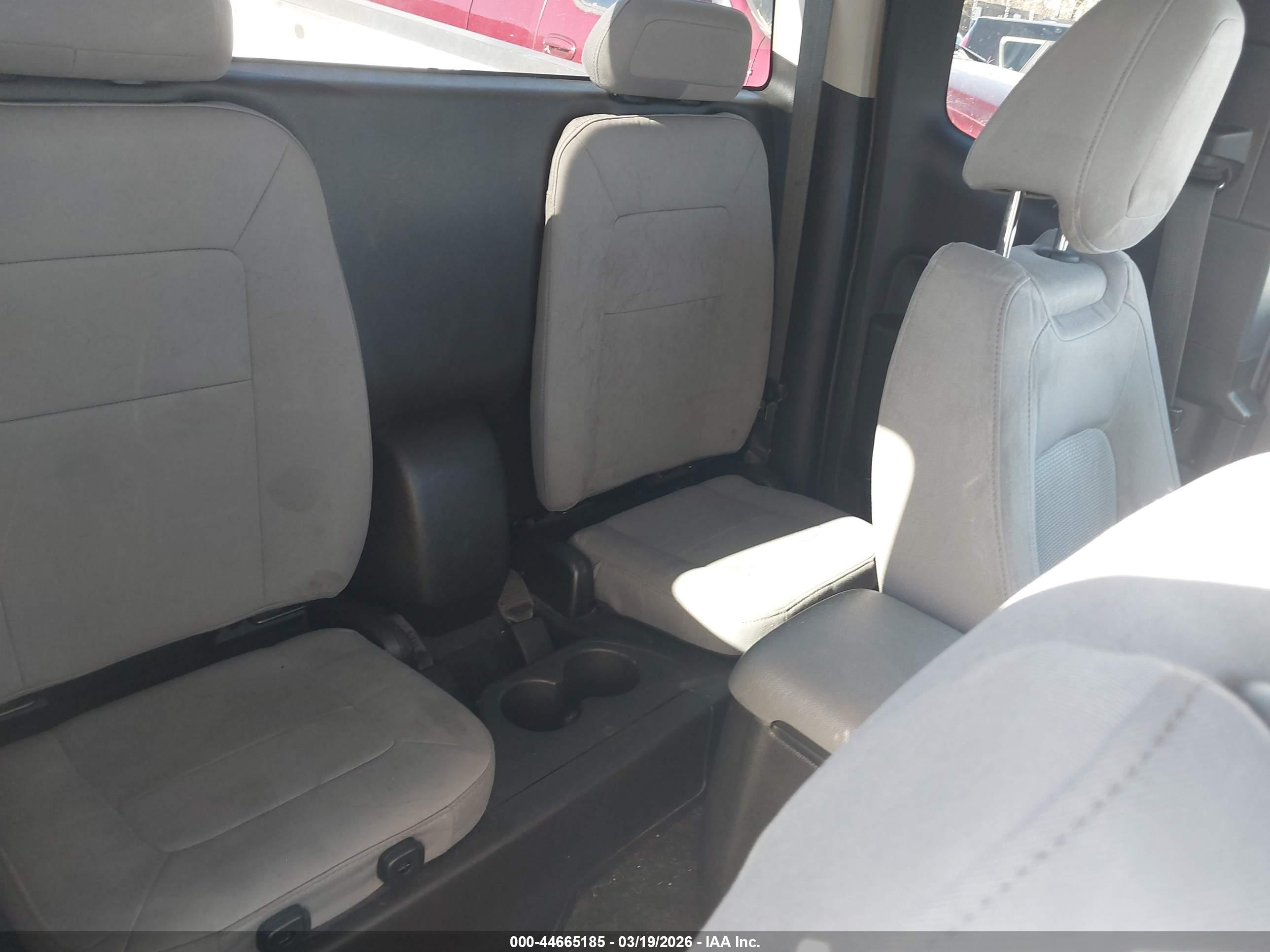 CHEVROLET COLORADO image 8