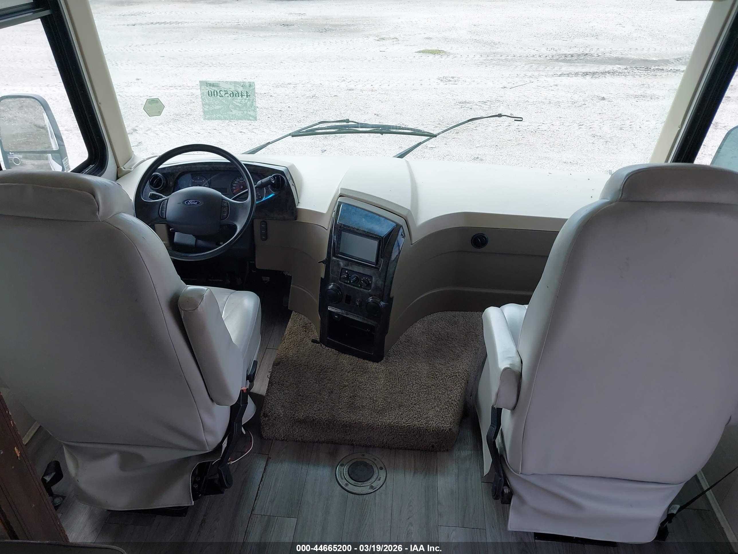 FORD F53 image 5