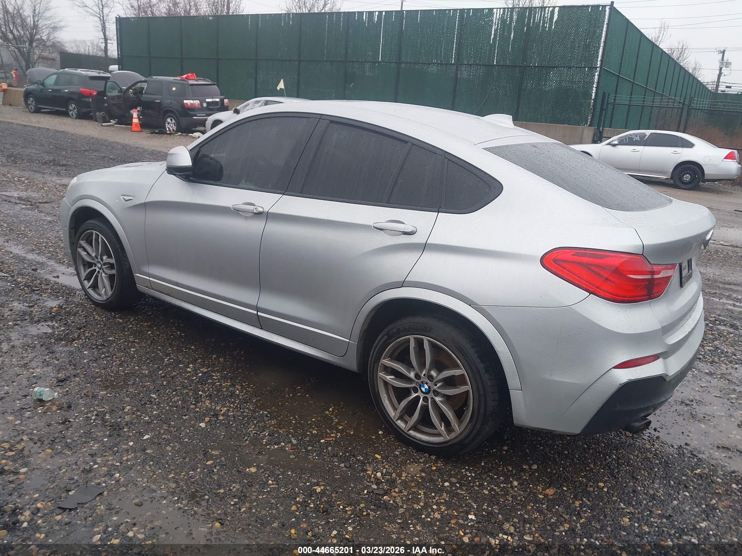 BMW X4 image 3