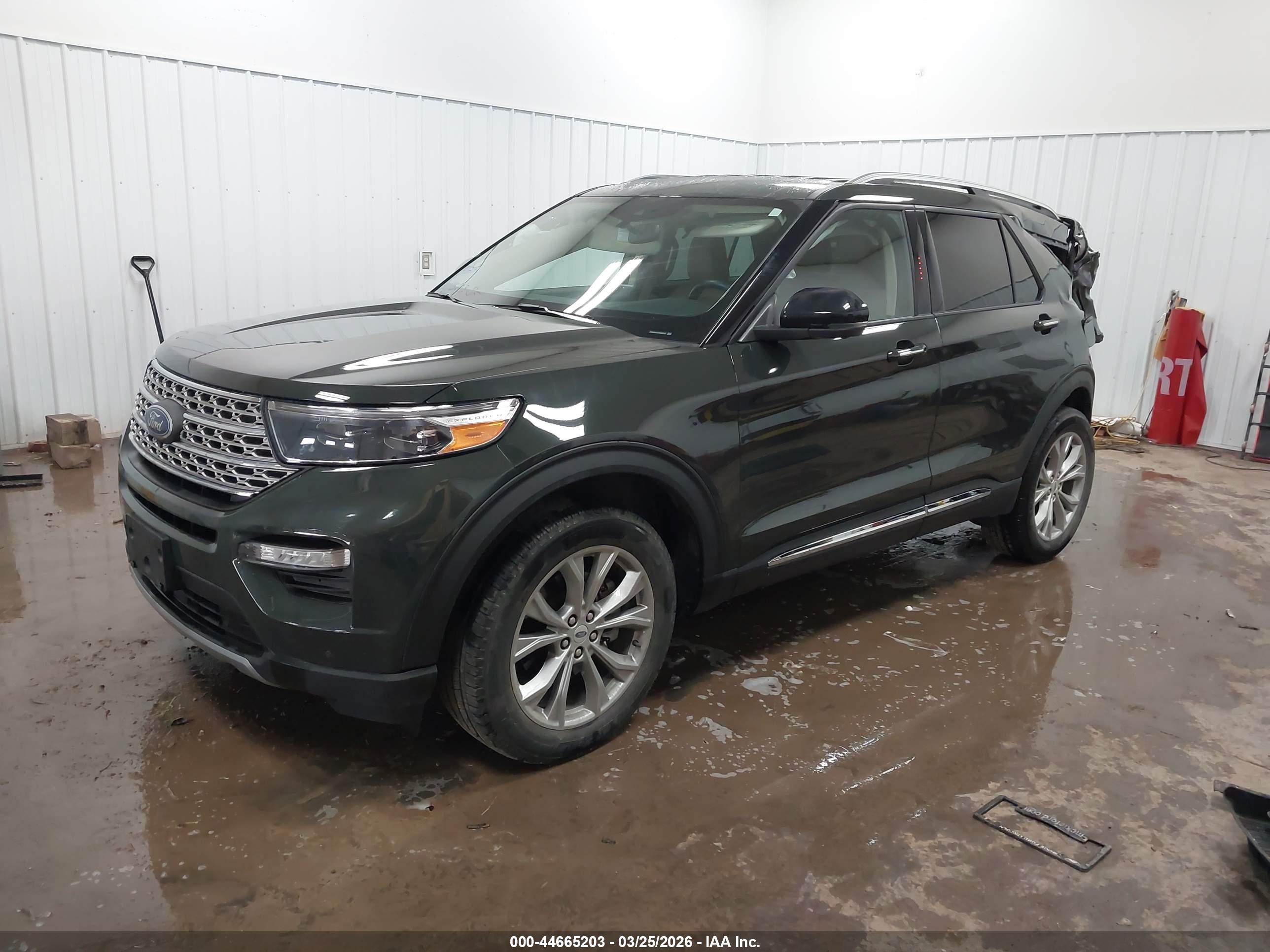 FORD EXPLORER image 2