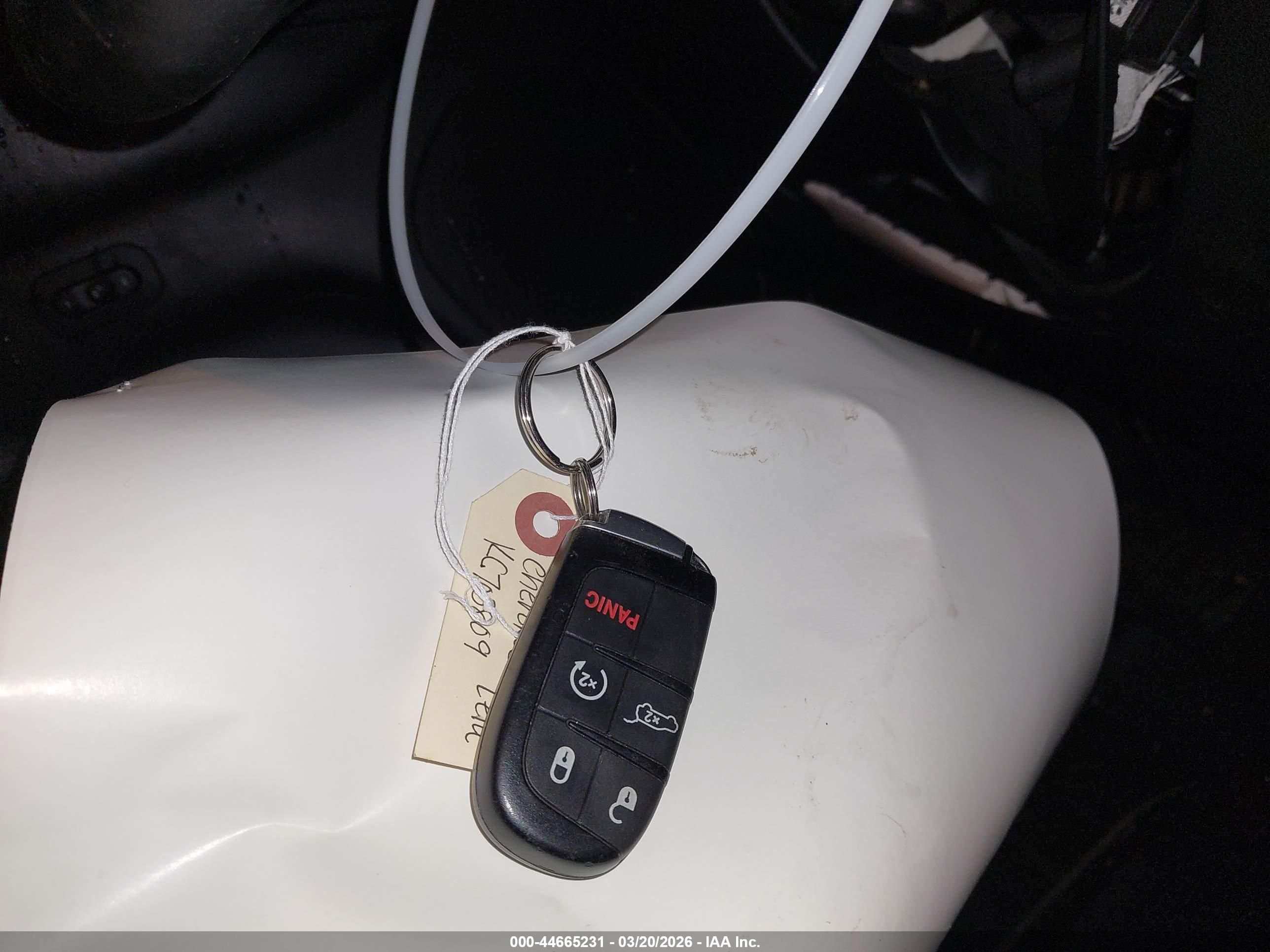 JEEP GRAND image 11