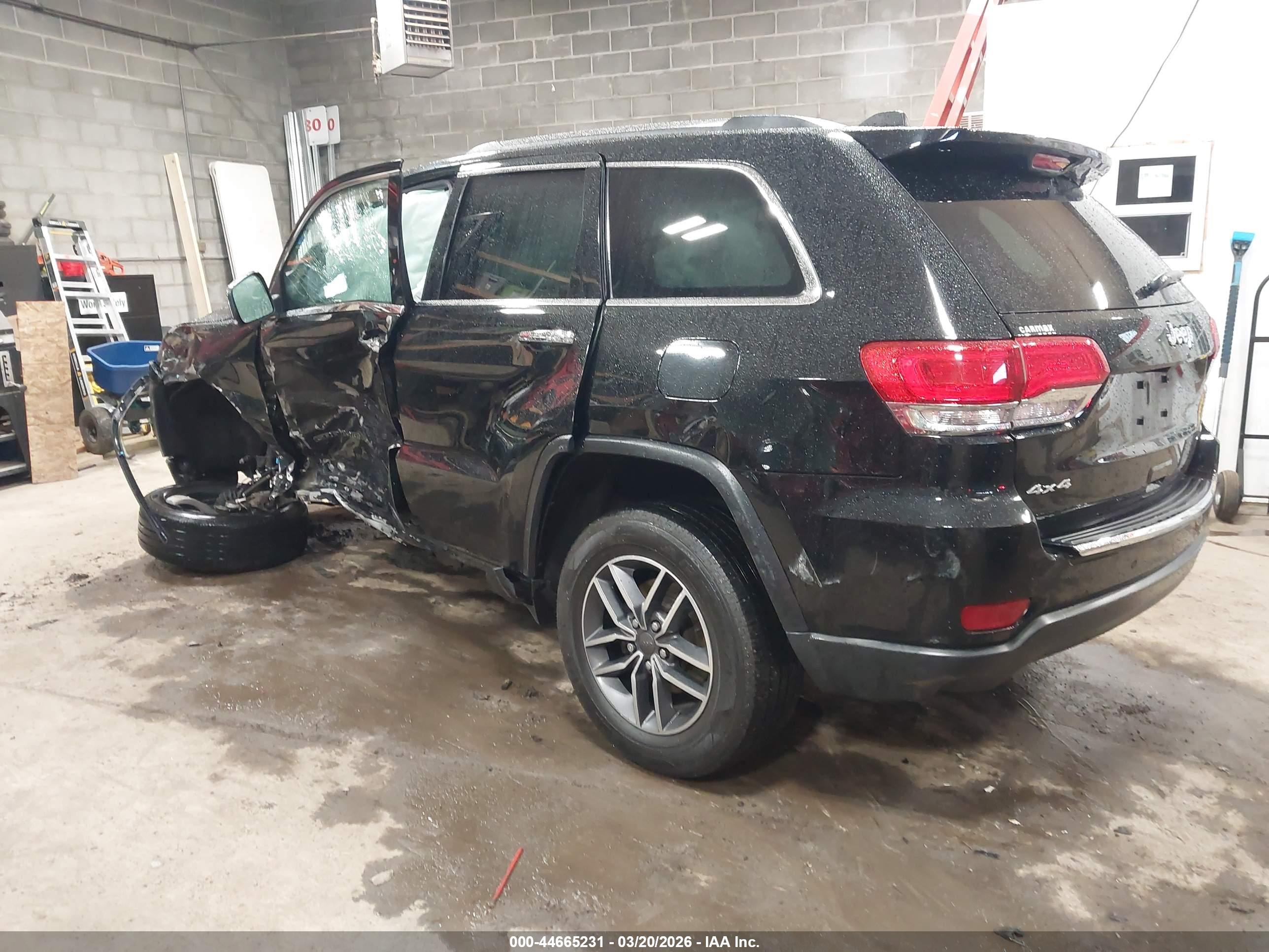 JEEP GRAND image 3