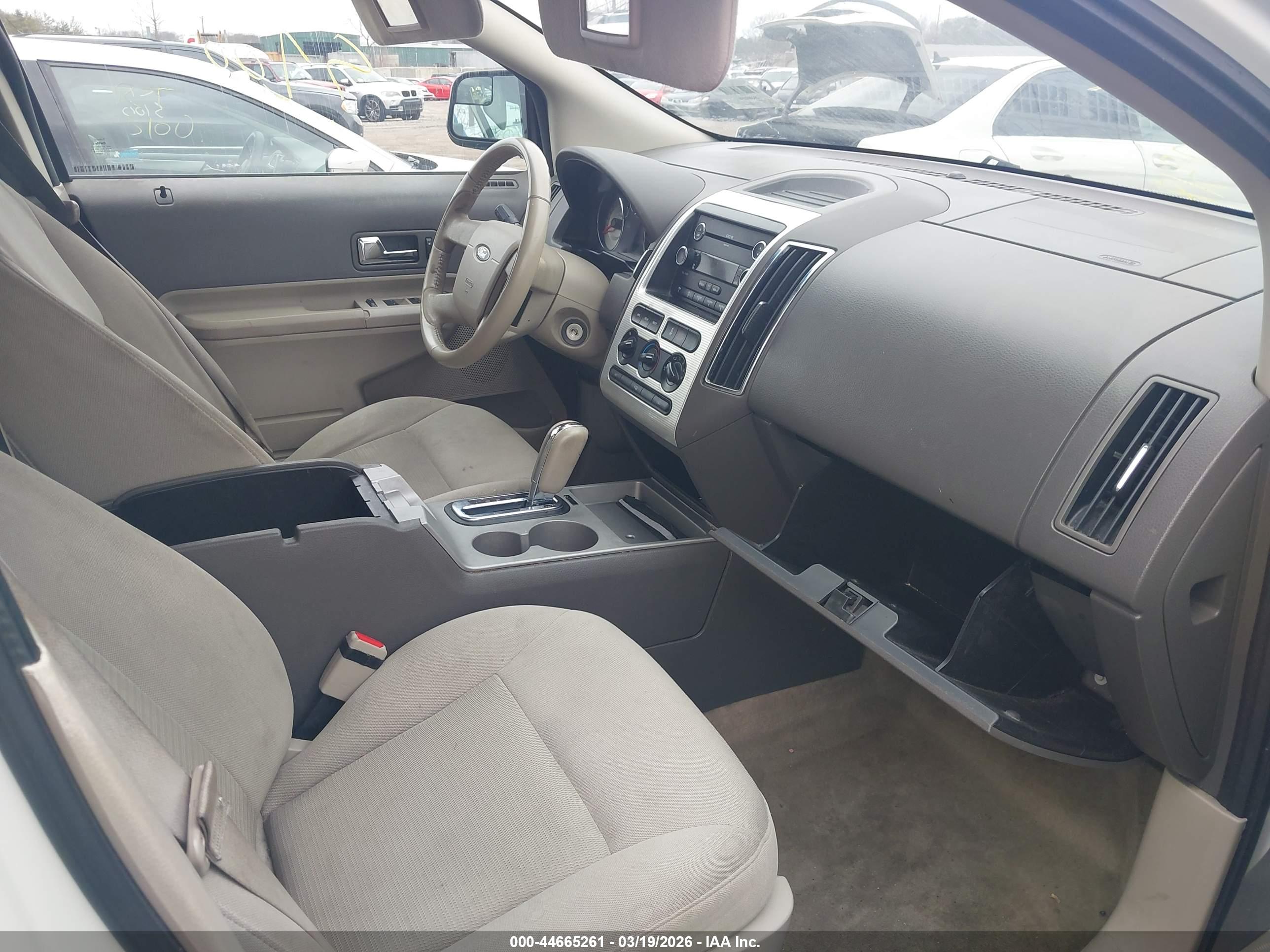 FORD EDGE image 5