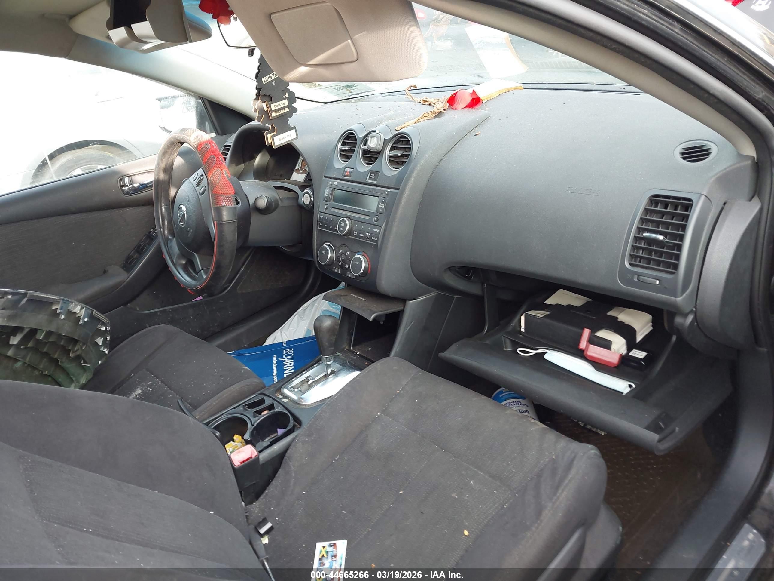 NISSAN ALTIMA image 5