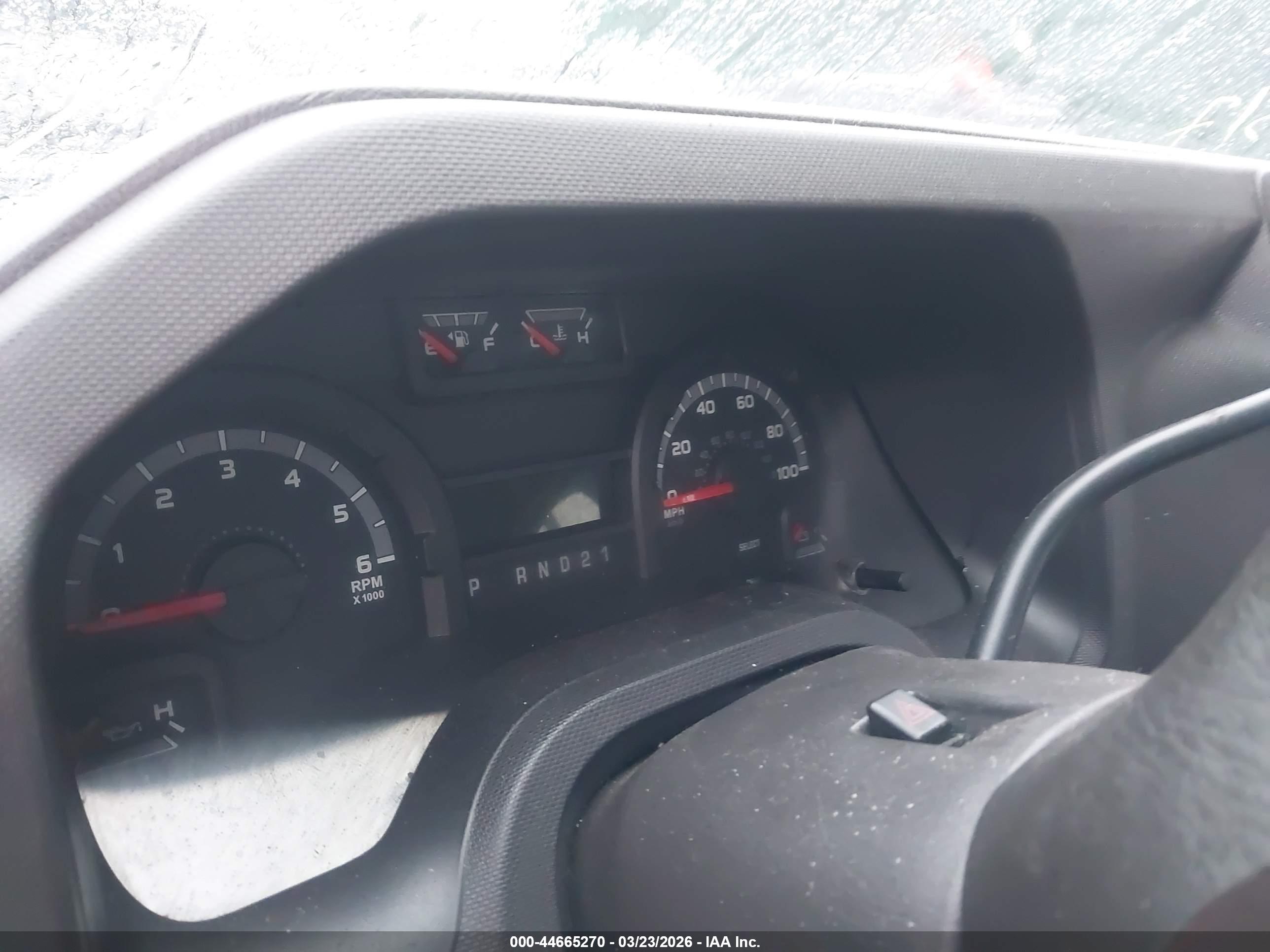 FORD E-350 image 7