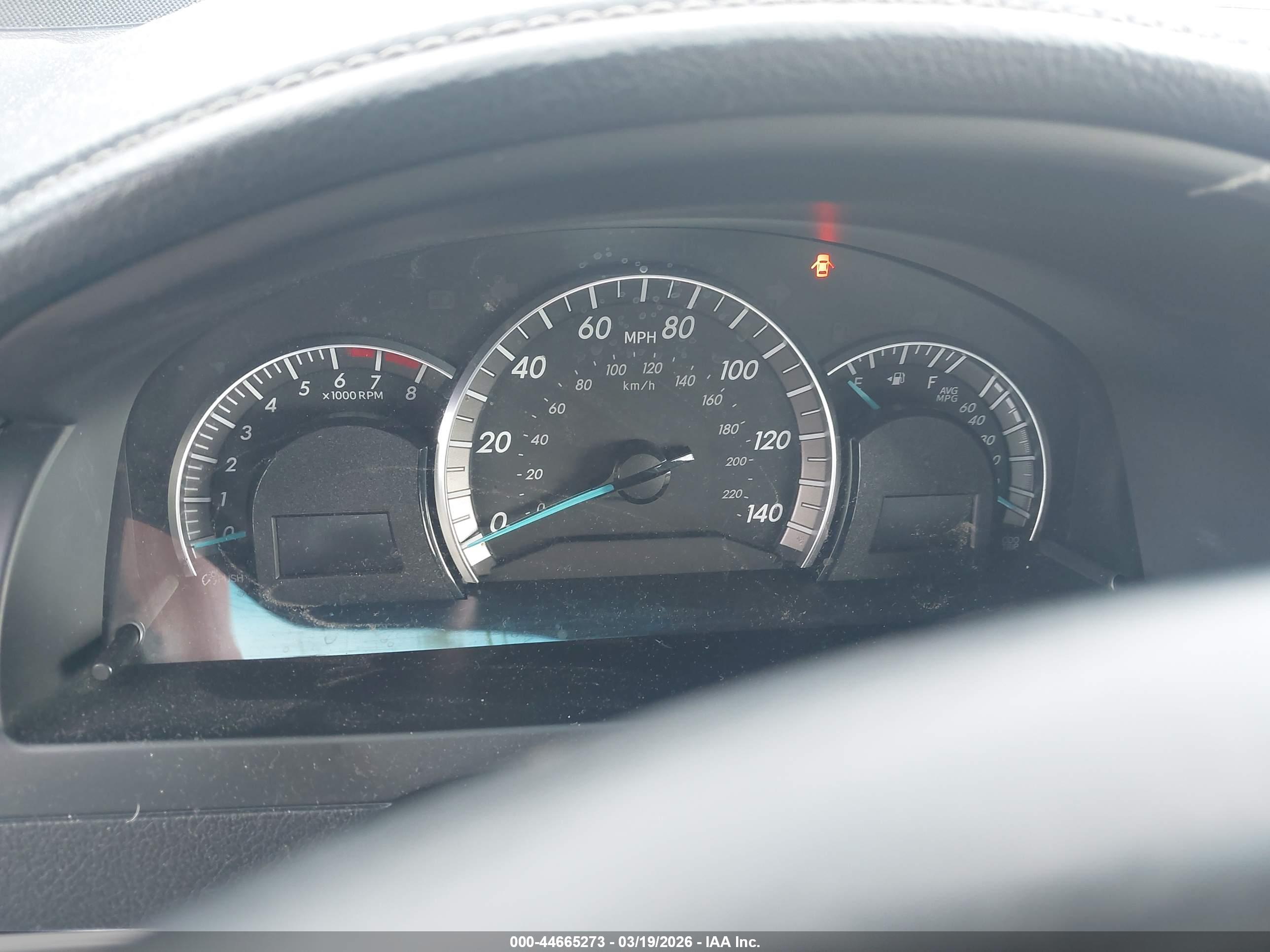 TOYOTA CAMRY image 7