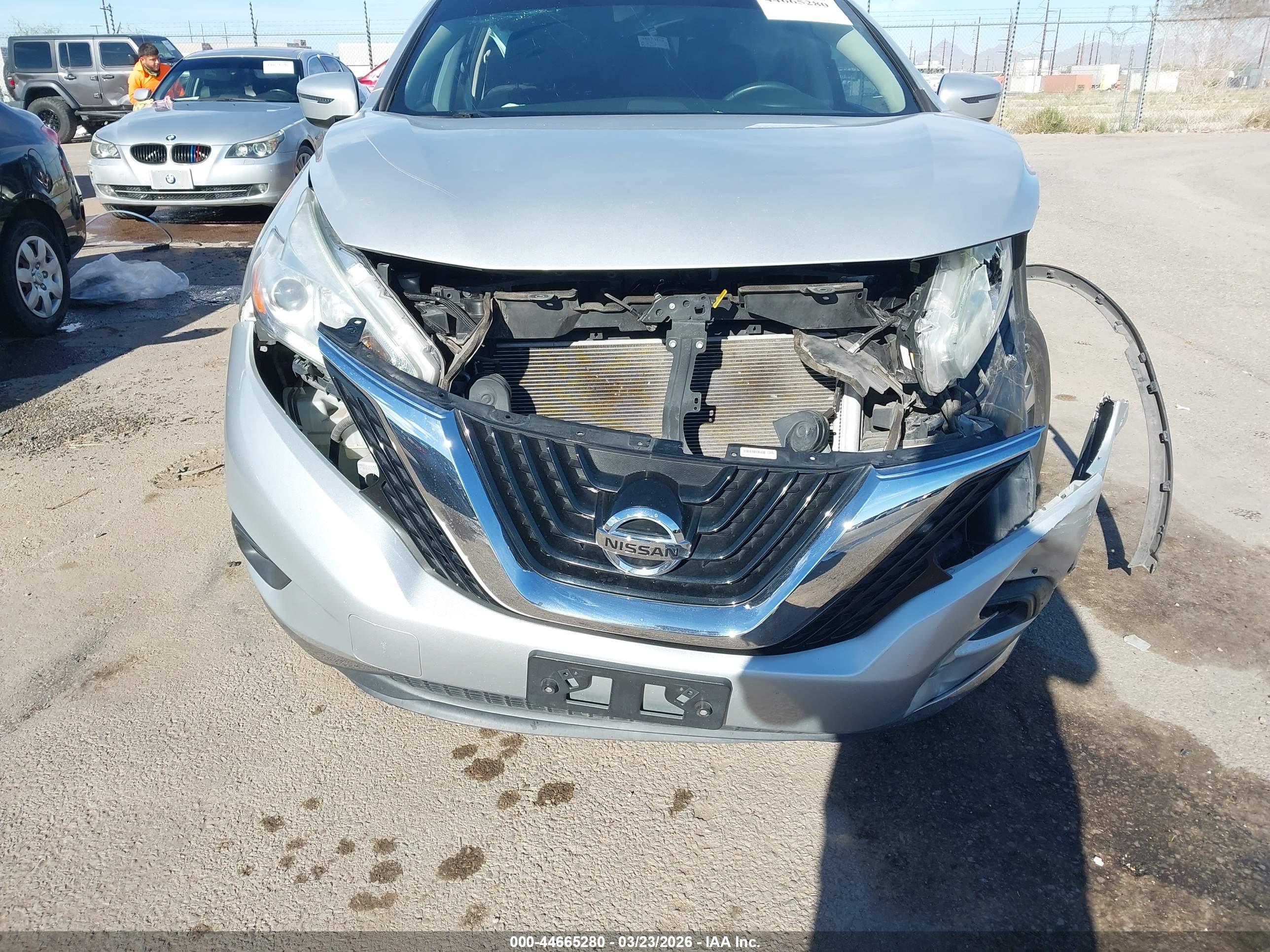 NISSAN MURANO image 6