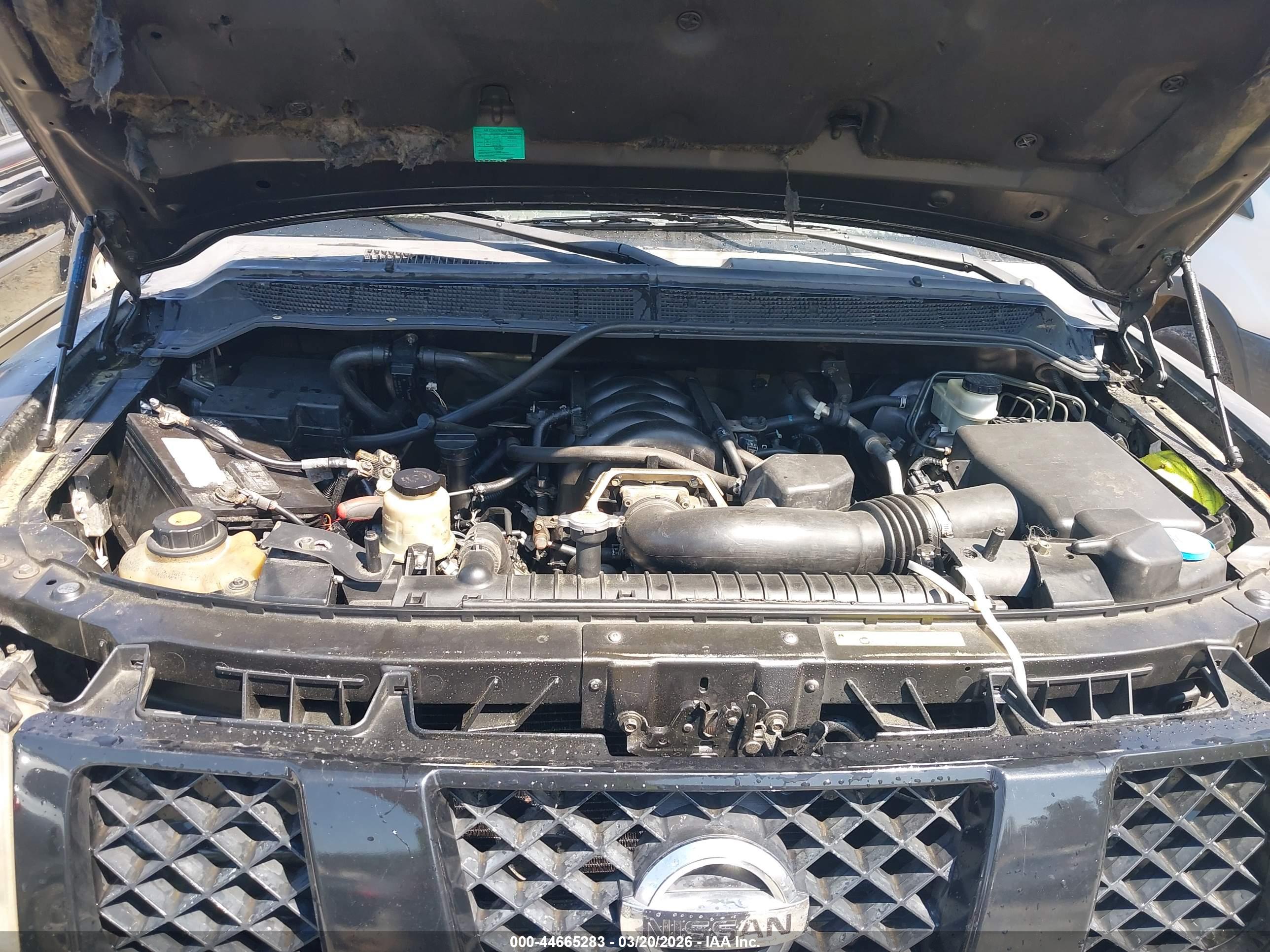 NISSAN TITAN image 10