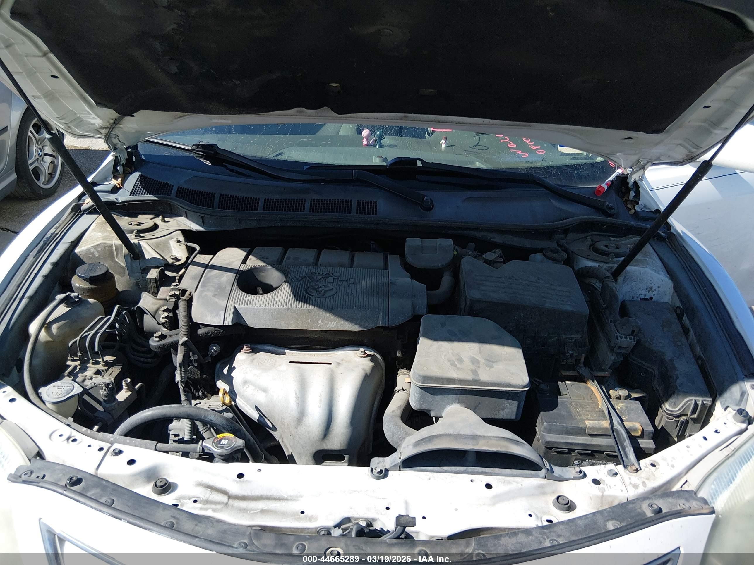 TOYOTA CAMRY image 10