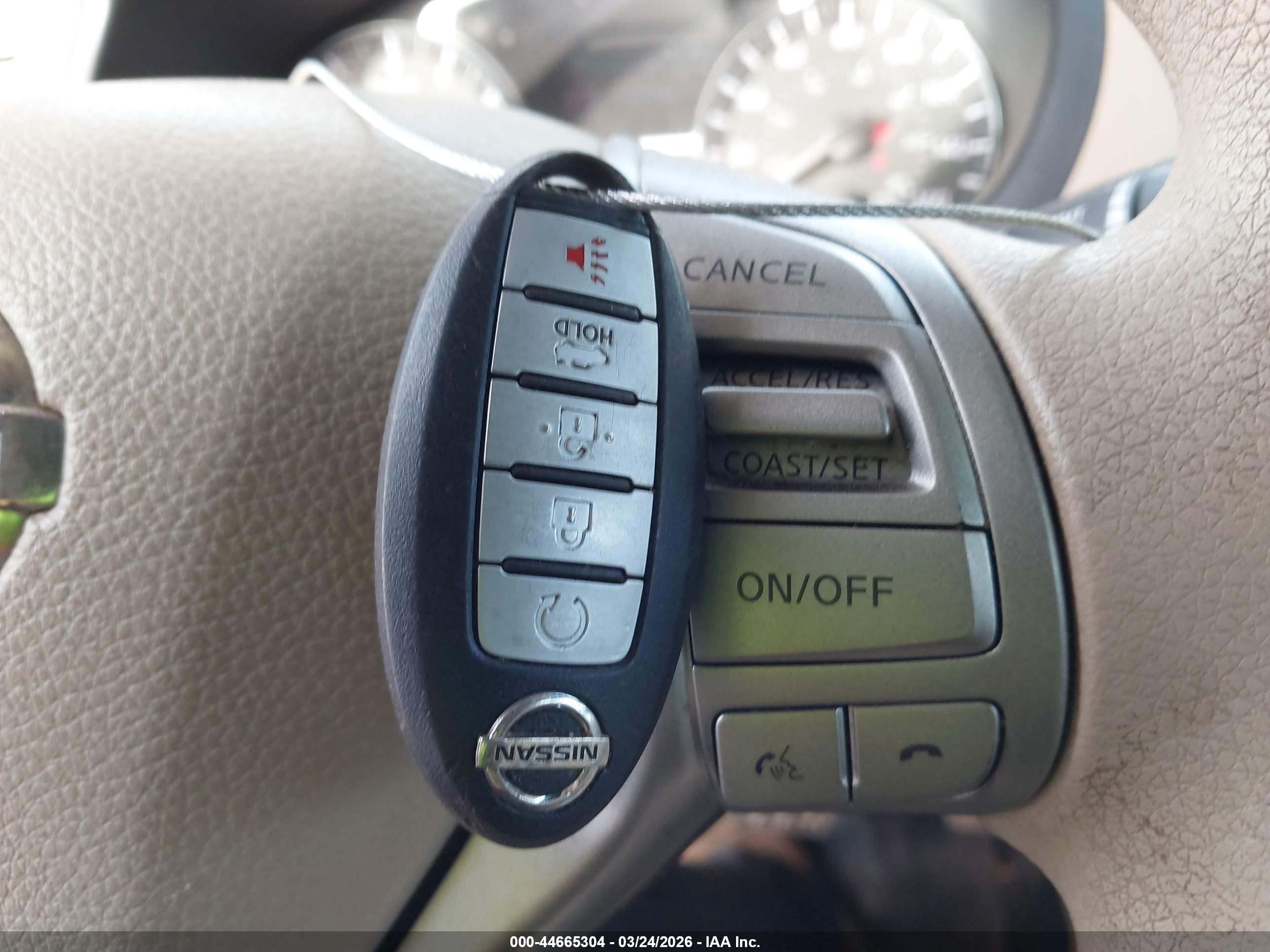 NISSAN ALTIMA image 11