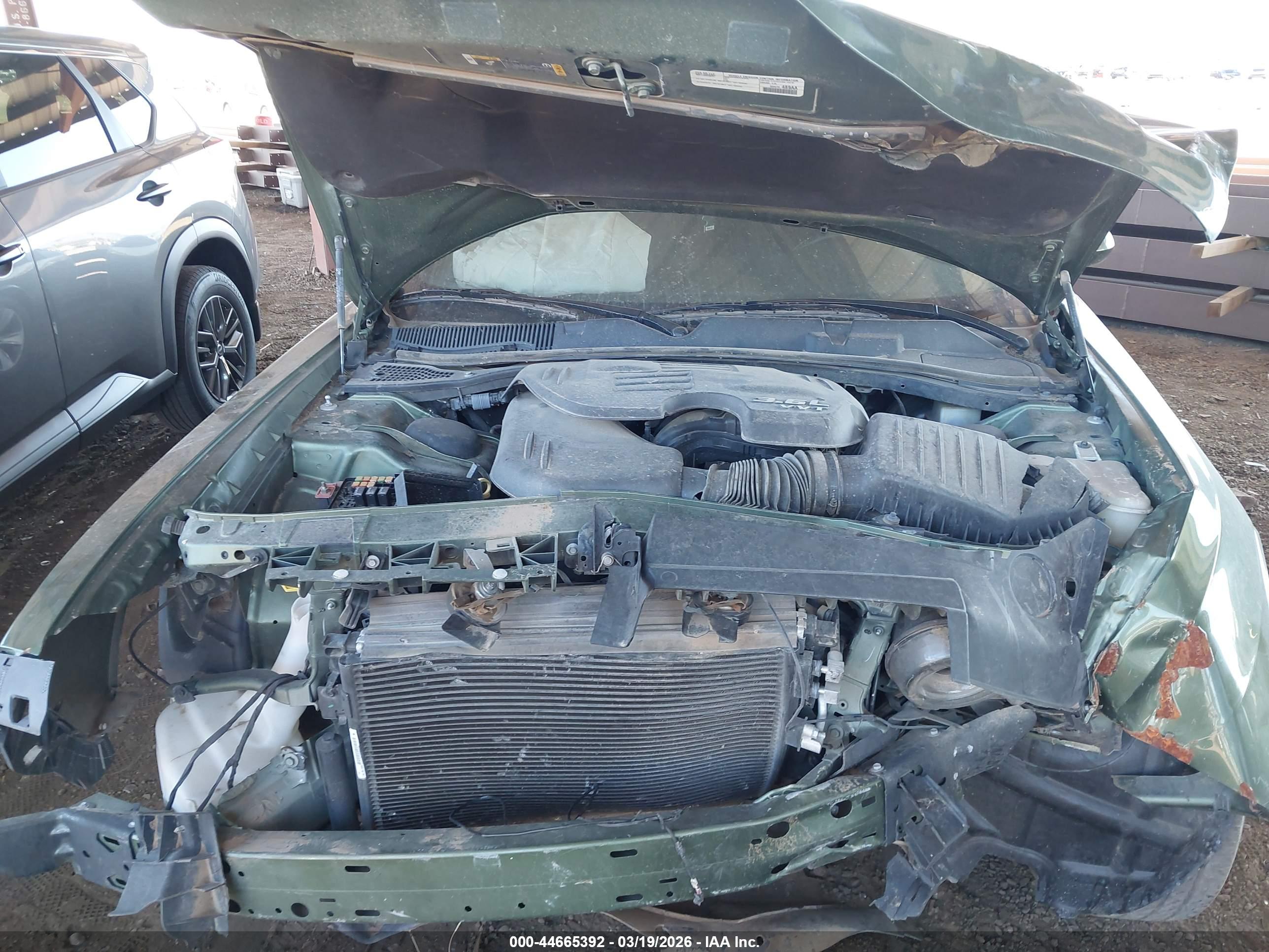 DODGE CHALLENGER image 10