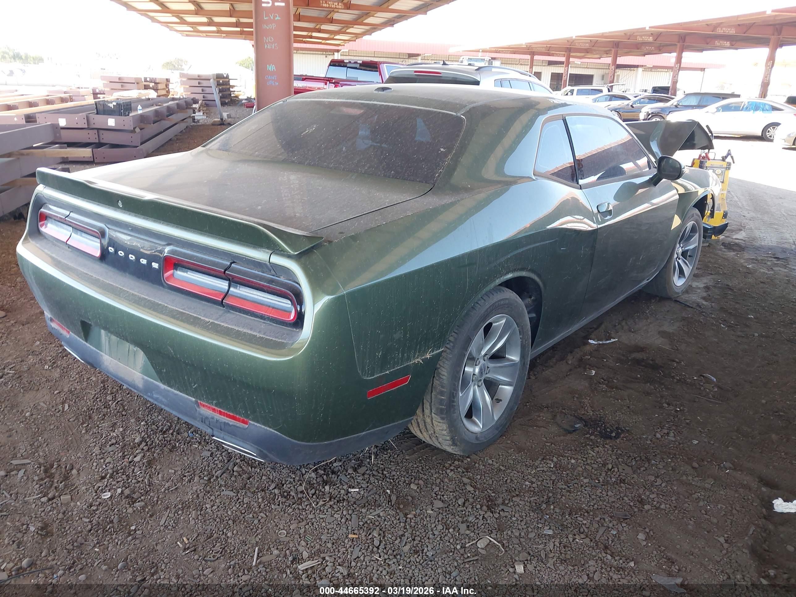 DODGE CHALLENGER image 4