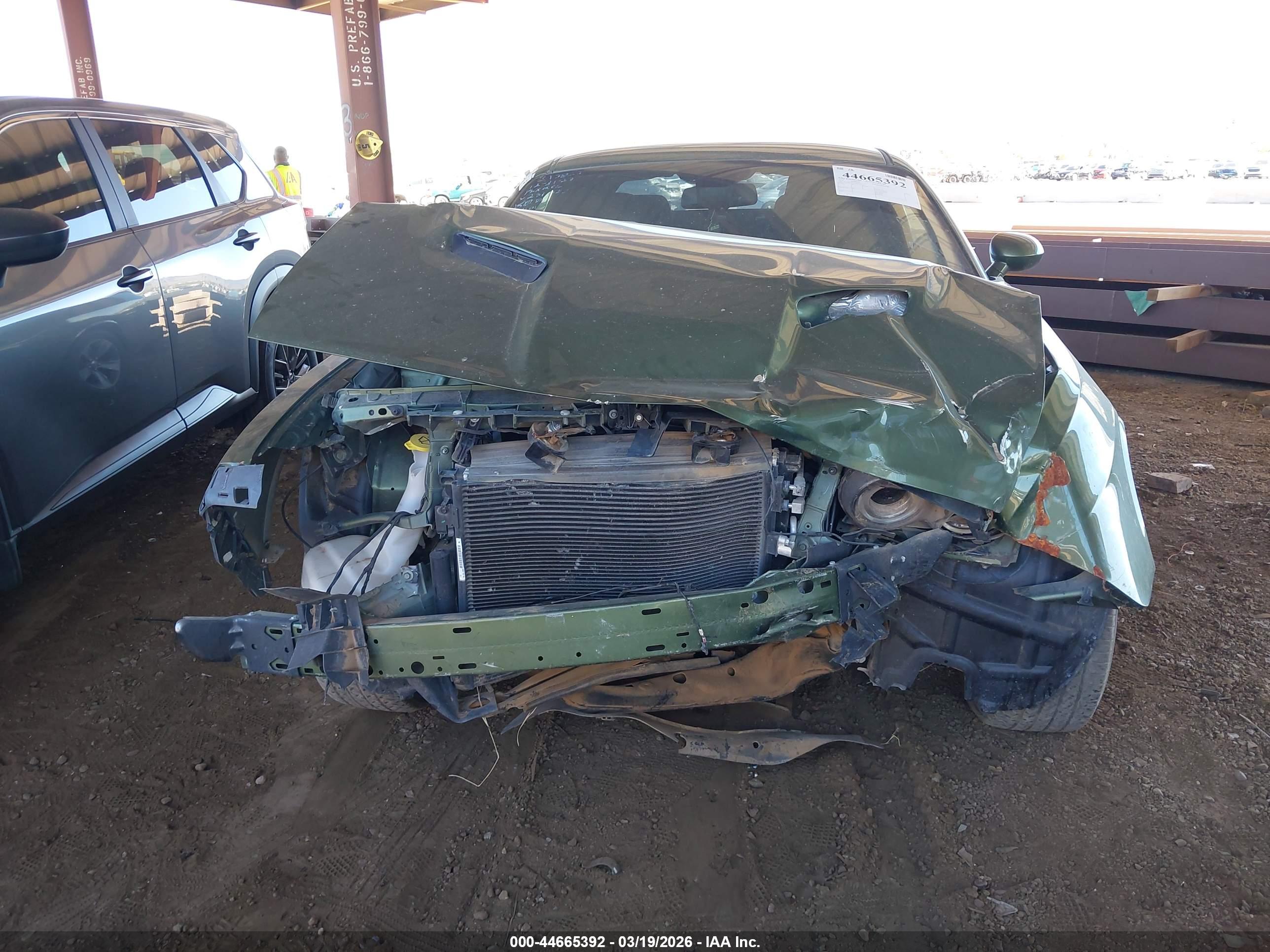 DODGE CHALLENGER image 6