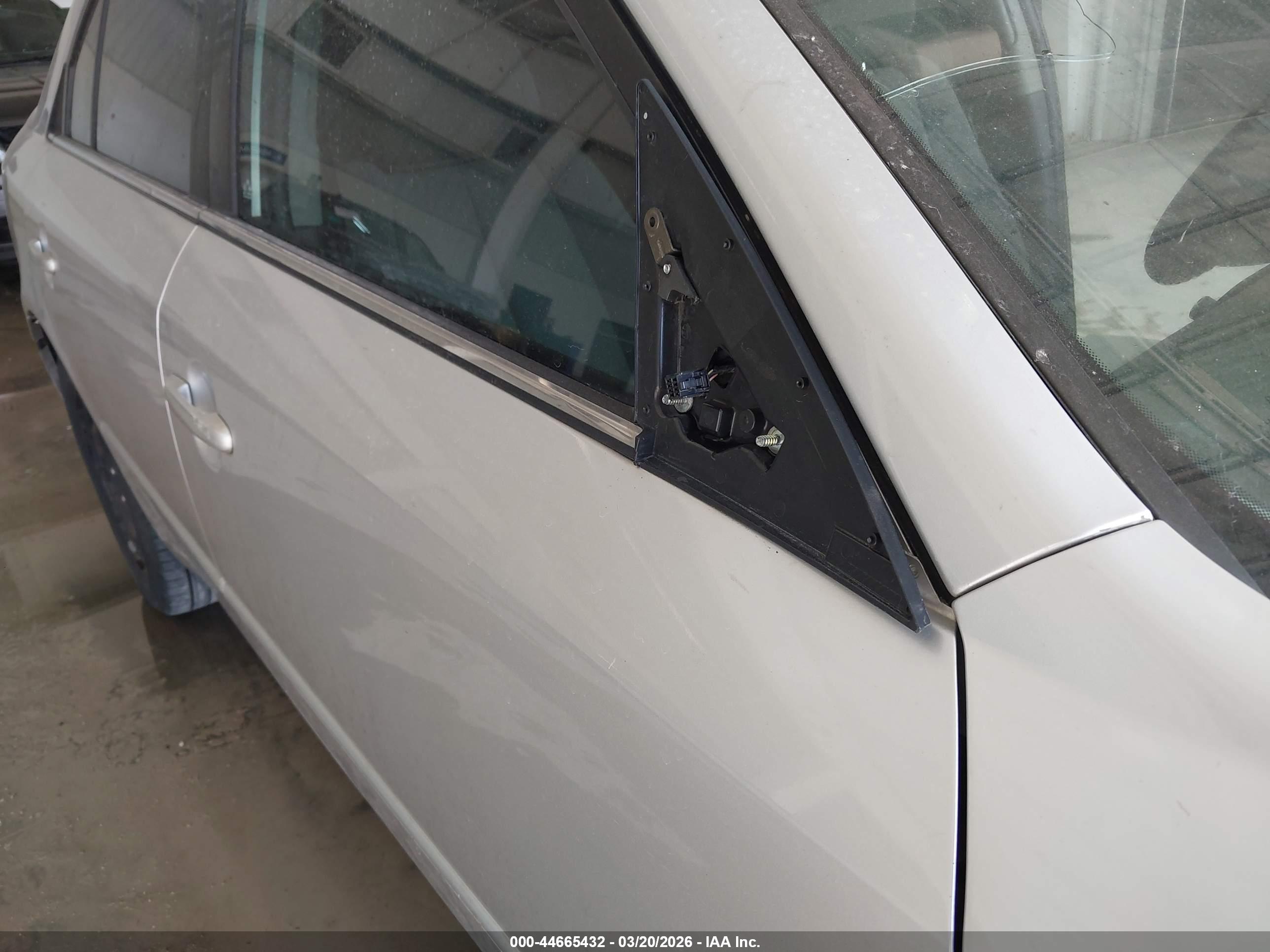 HYUNDAI SONATA image 6