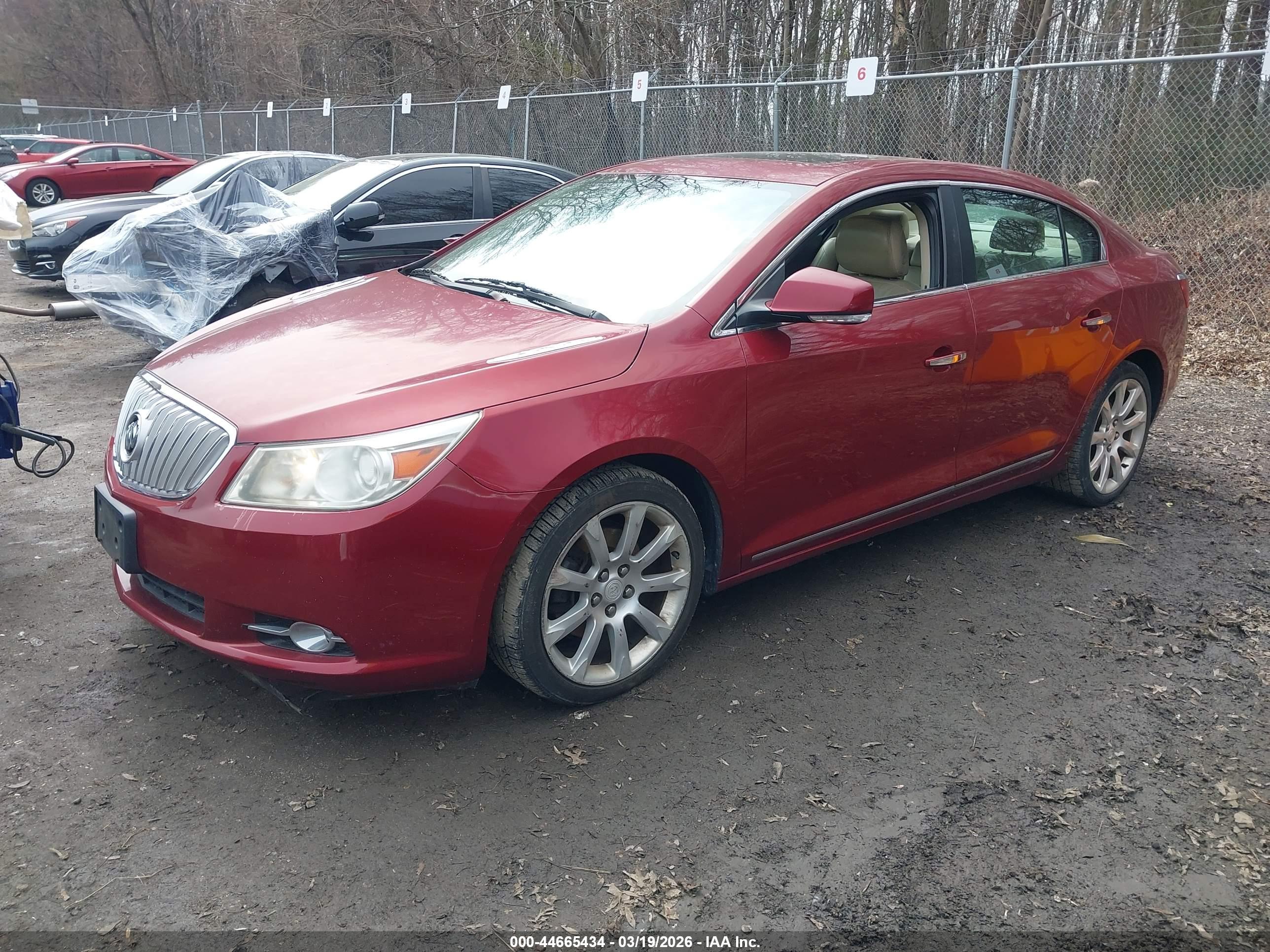 BUICK LACROSSE image 2