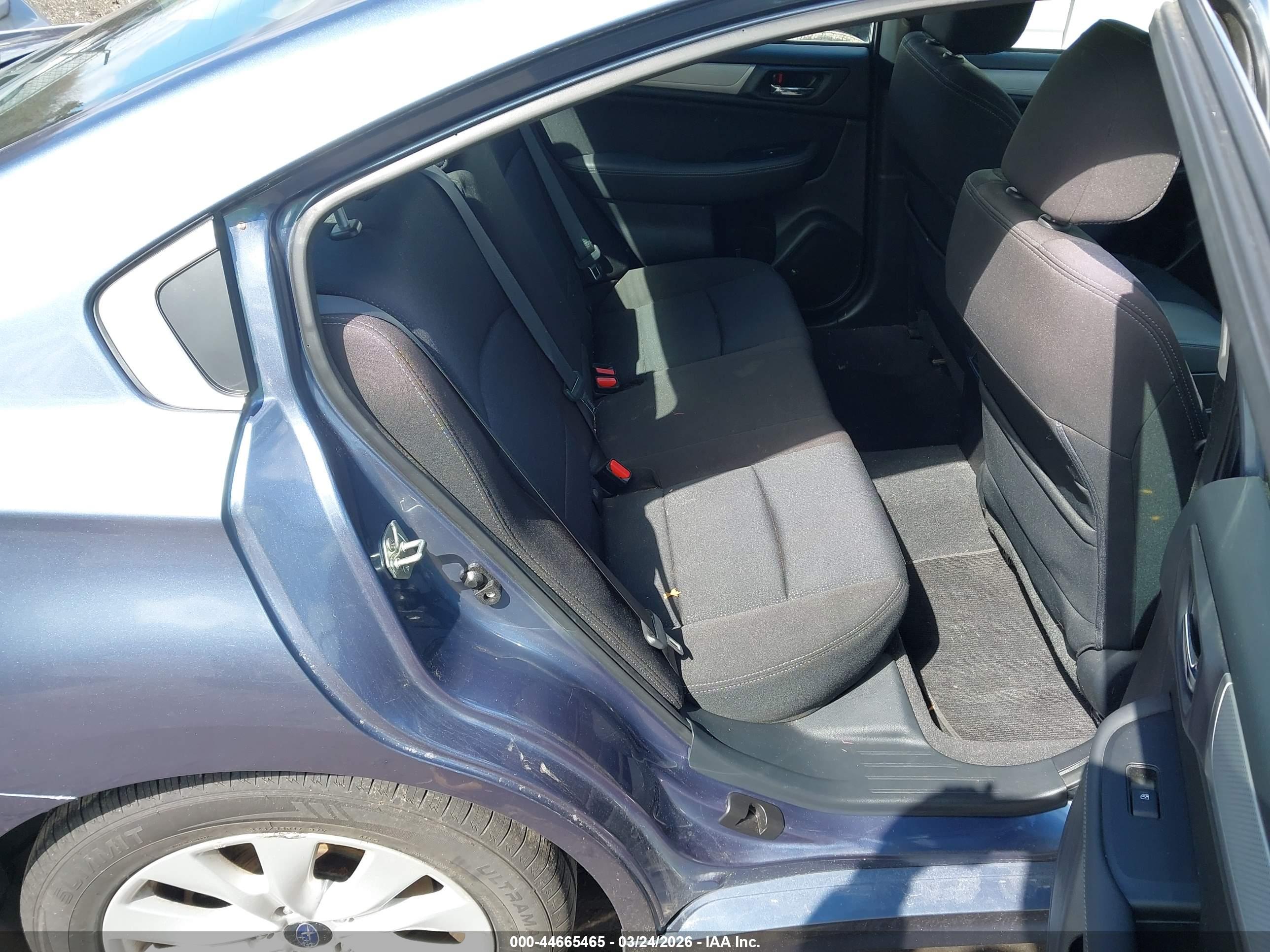 SUBARU LEGACY image 8