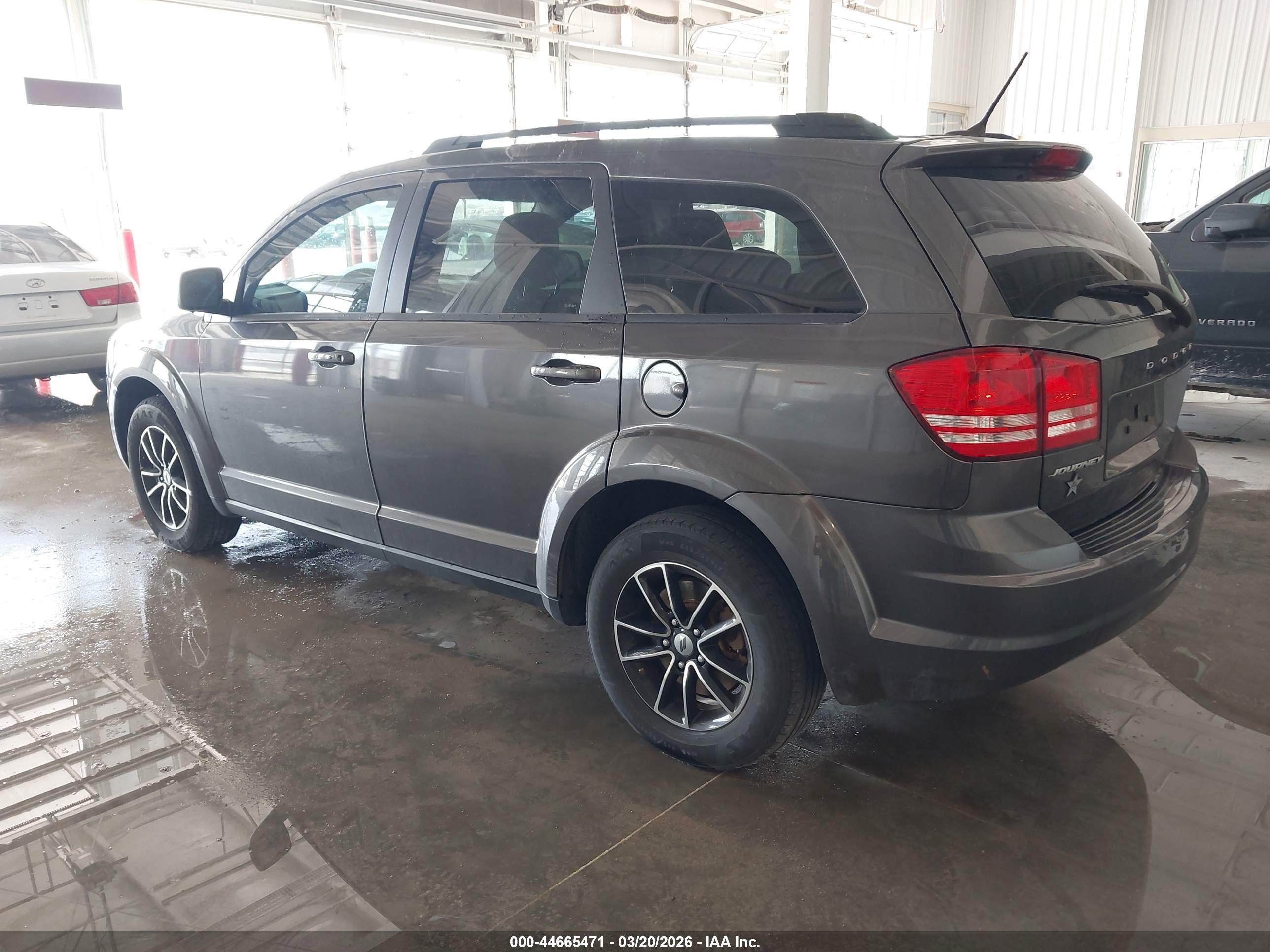 DODGE JOURNEY image 3