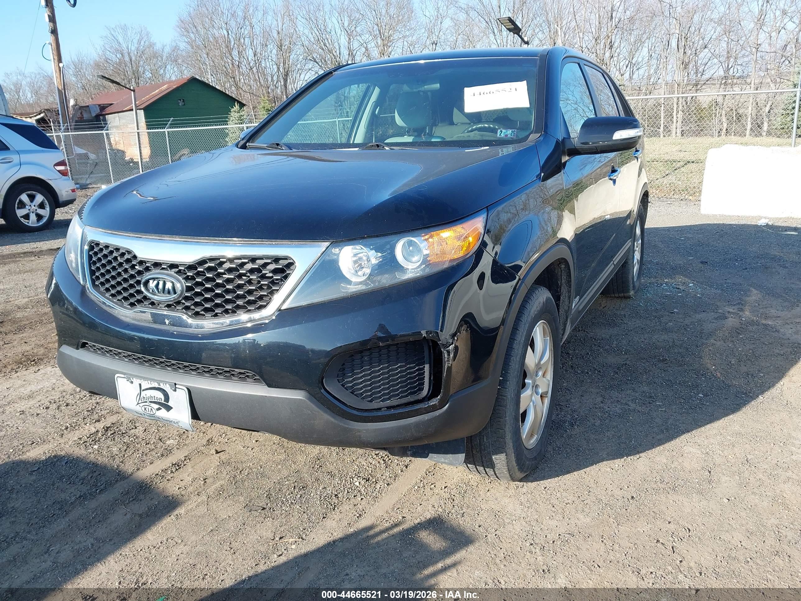 KIA SORENTO image 6