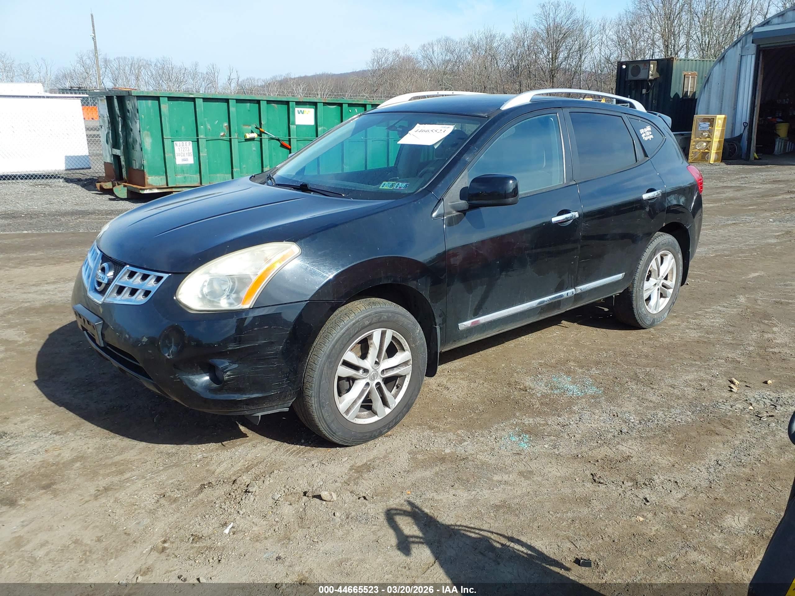 NISSAN ROGUE image 2