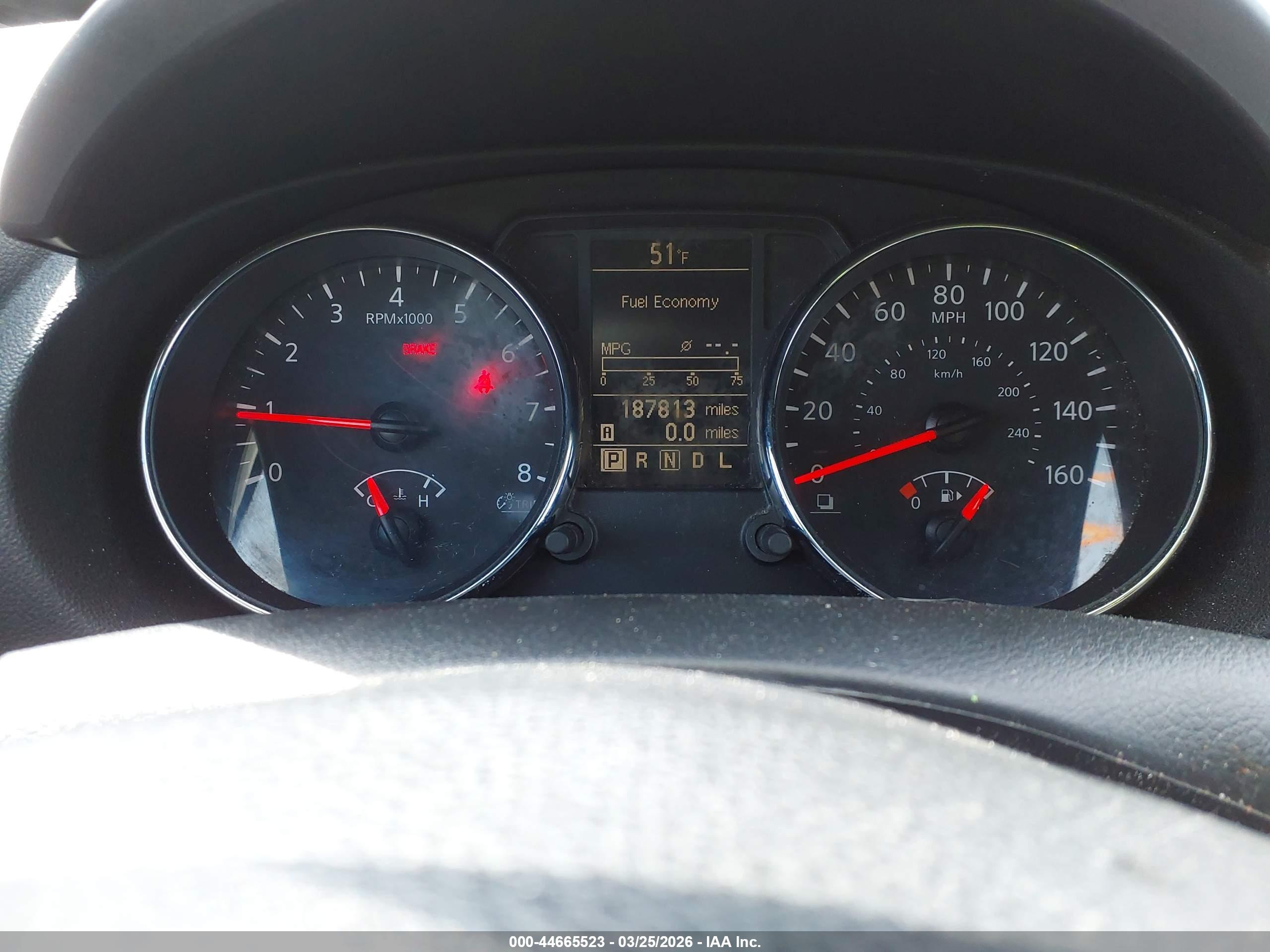 NISSAN ROGUE image 7
