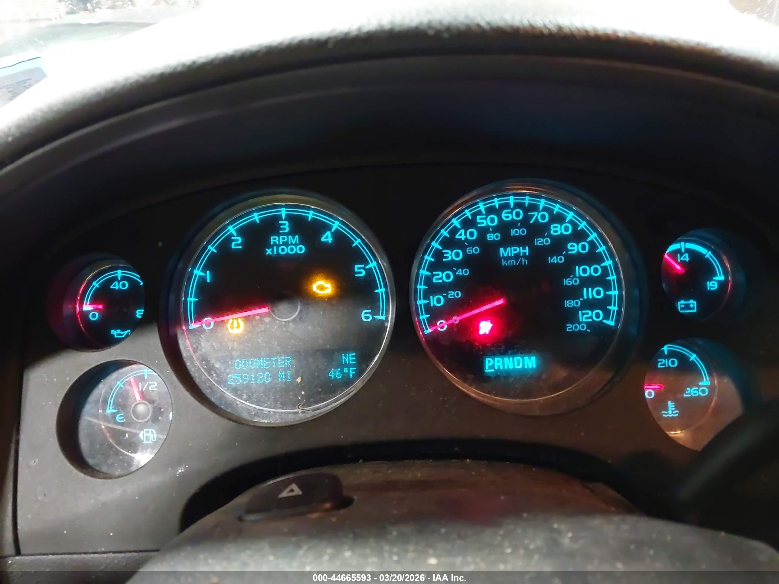 GMC YUKON image 7
