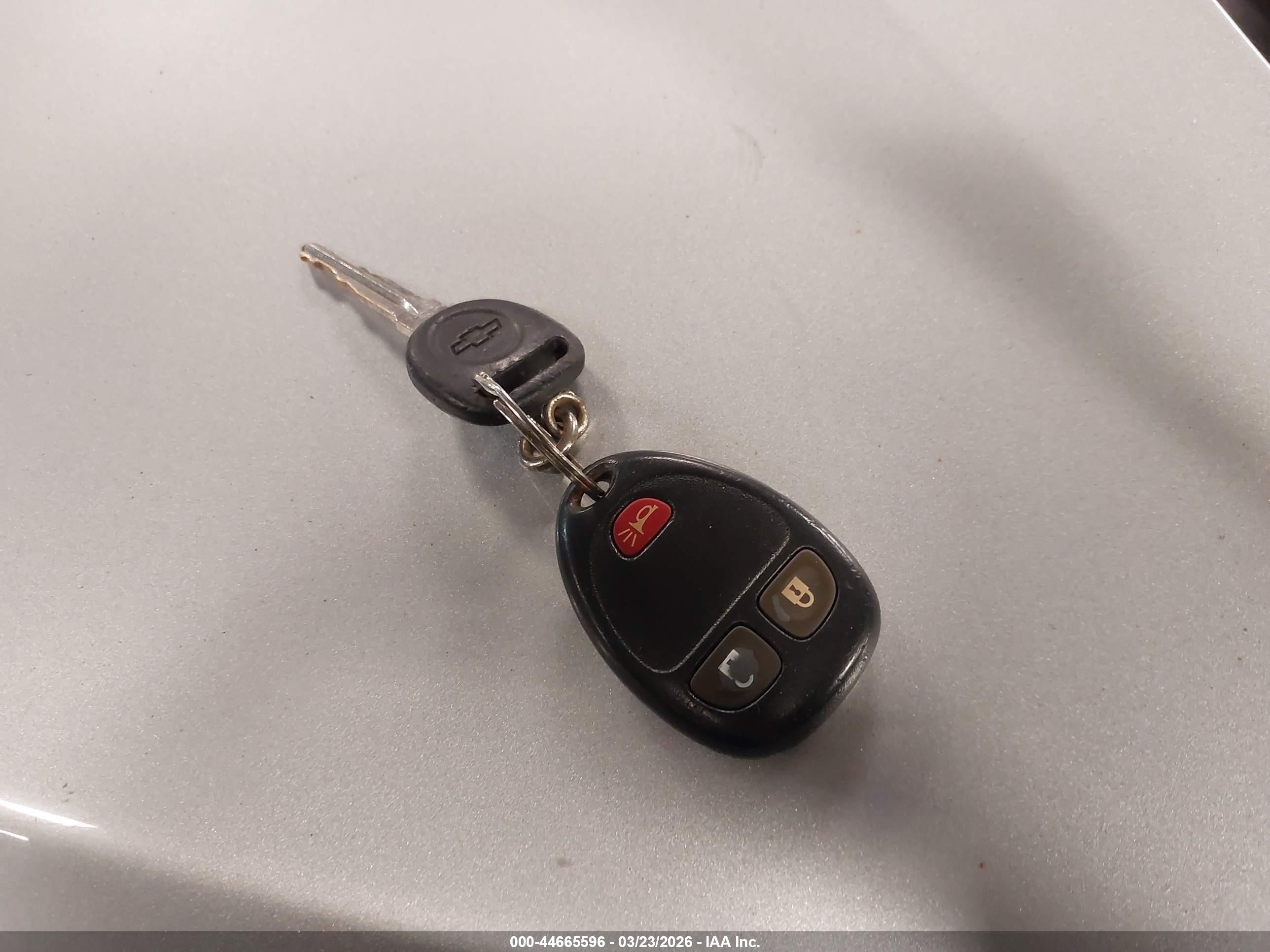 CHEVROLET TRAVERSE image 11