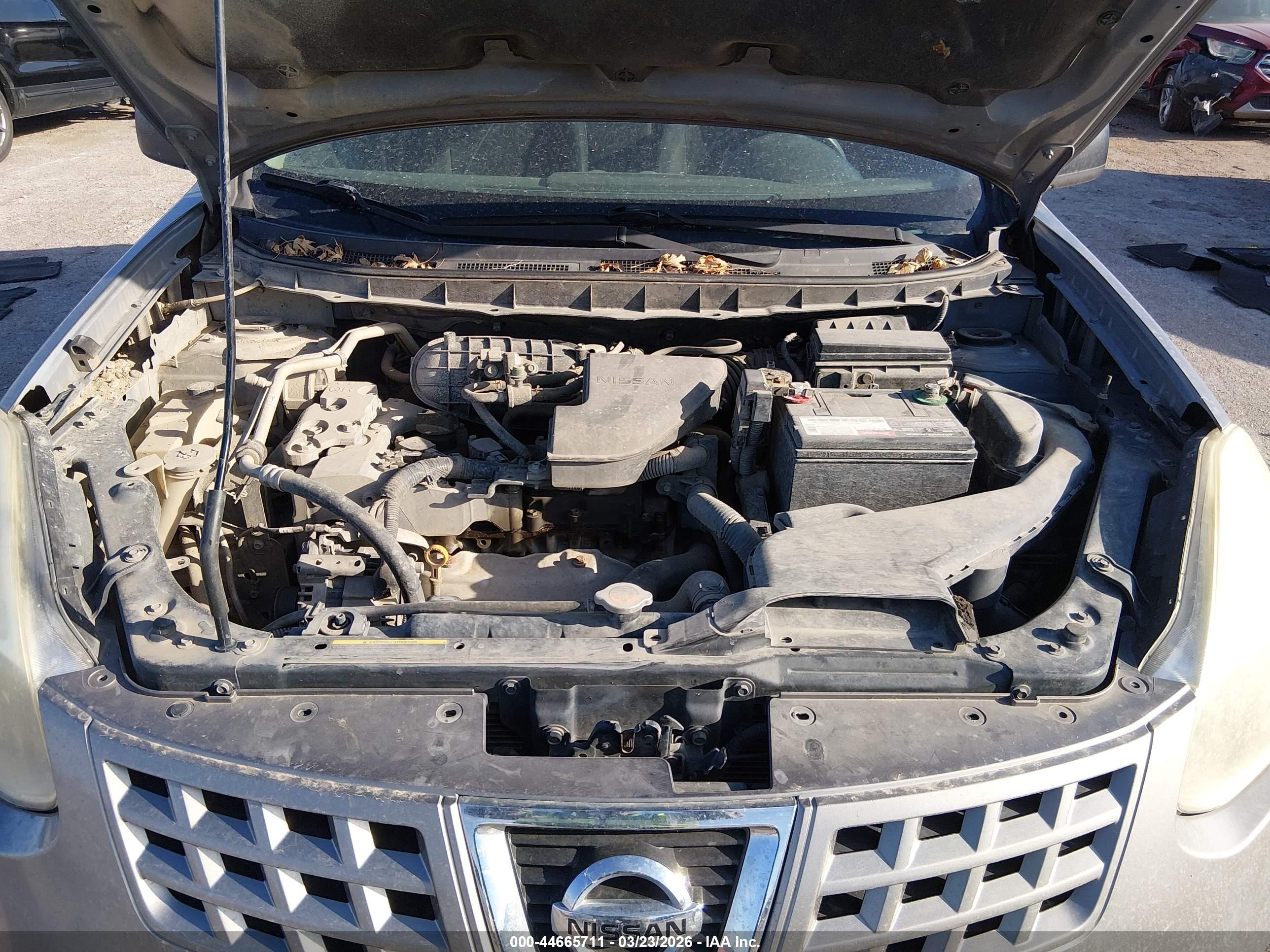 NISSAN ROGUE image 10