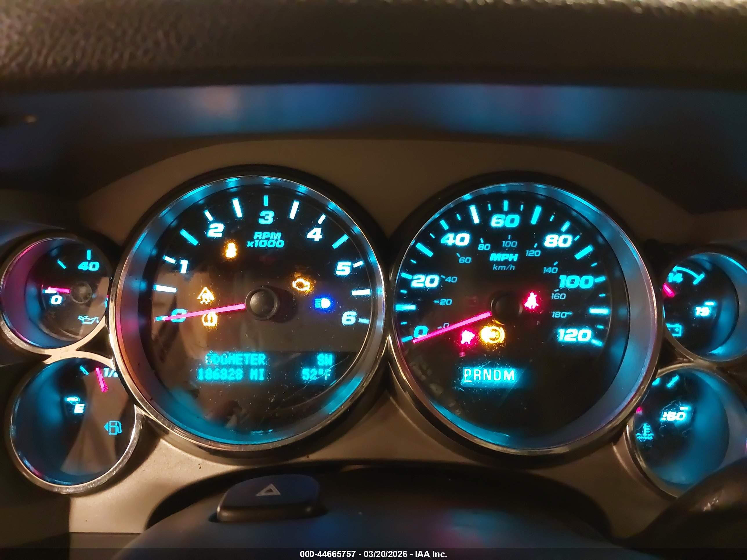 GMC SIERRA image 7