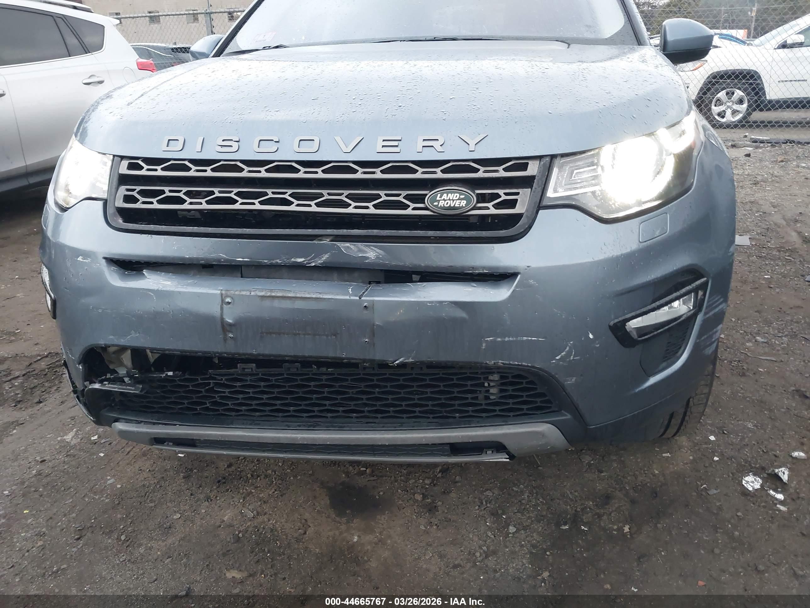 LAND ROVER image 6