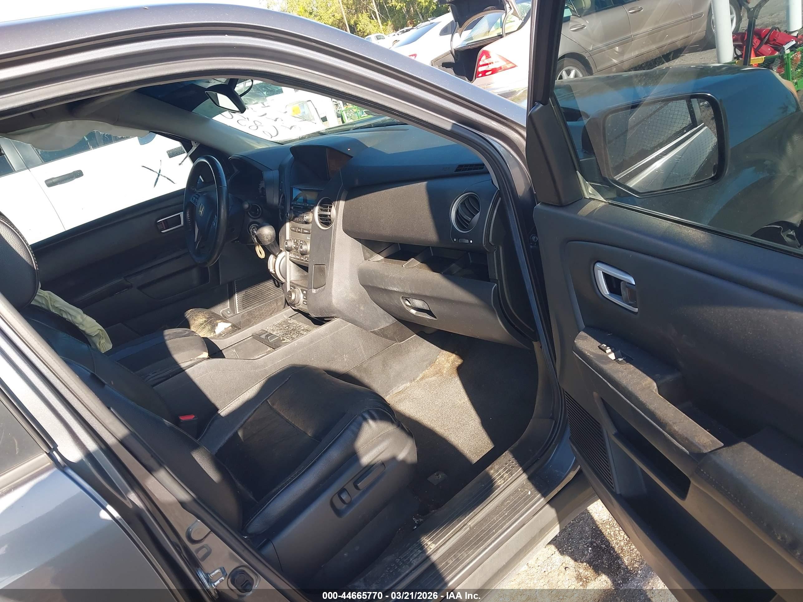 HONDA PILOT image 5