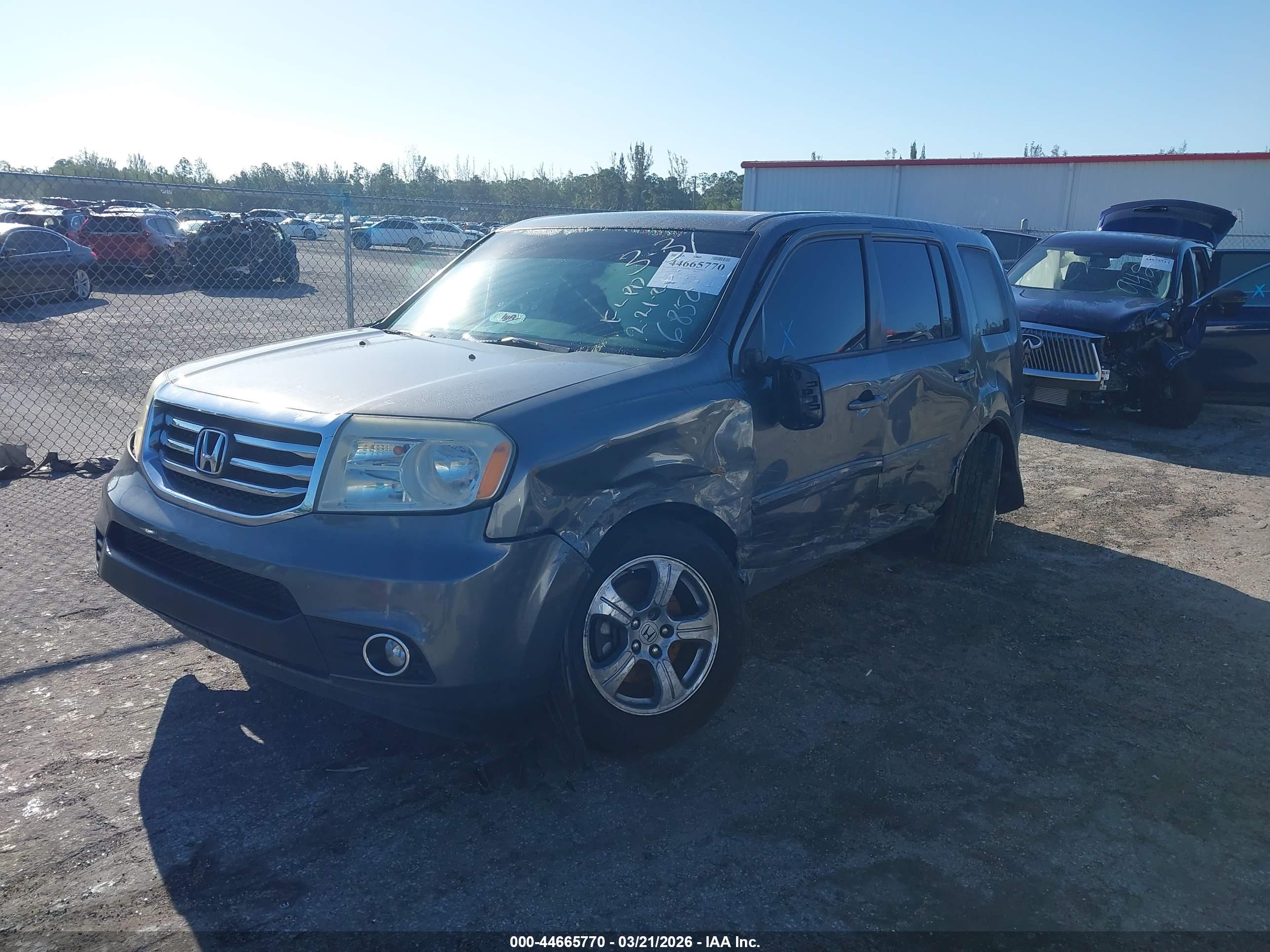 HONDA PILOT image 6