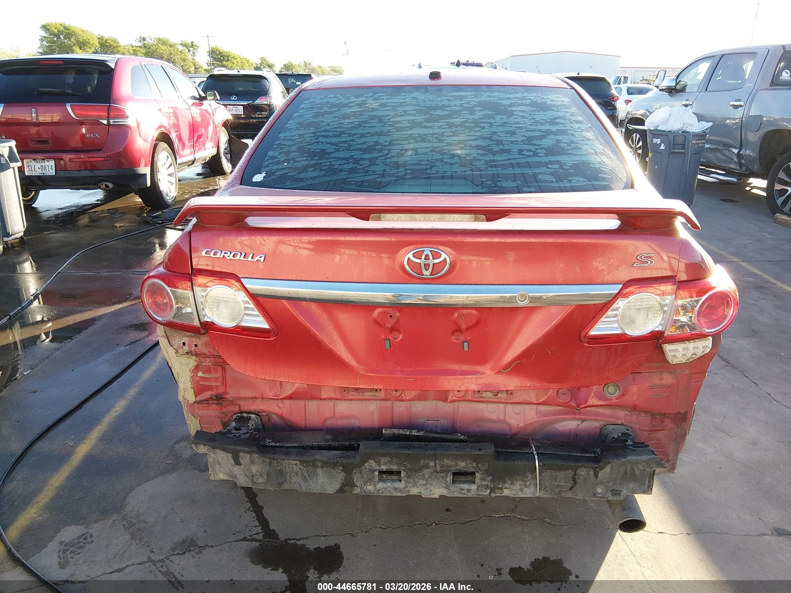 TOYOTA COROLLA image 6
