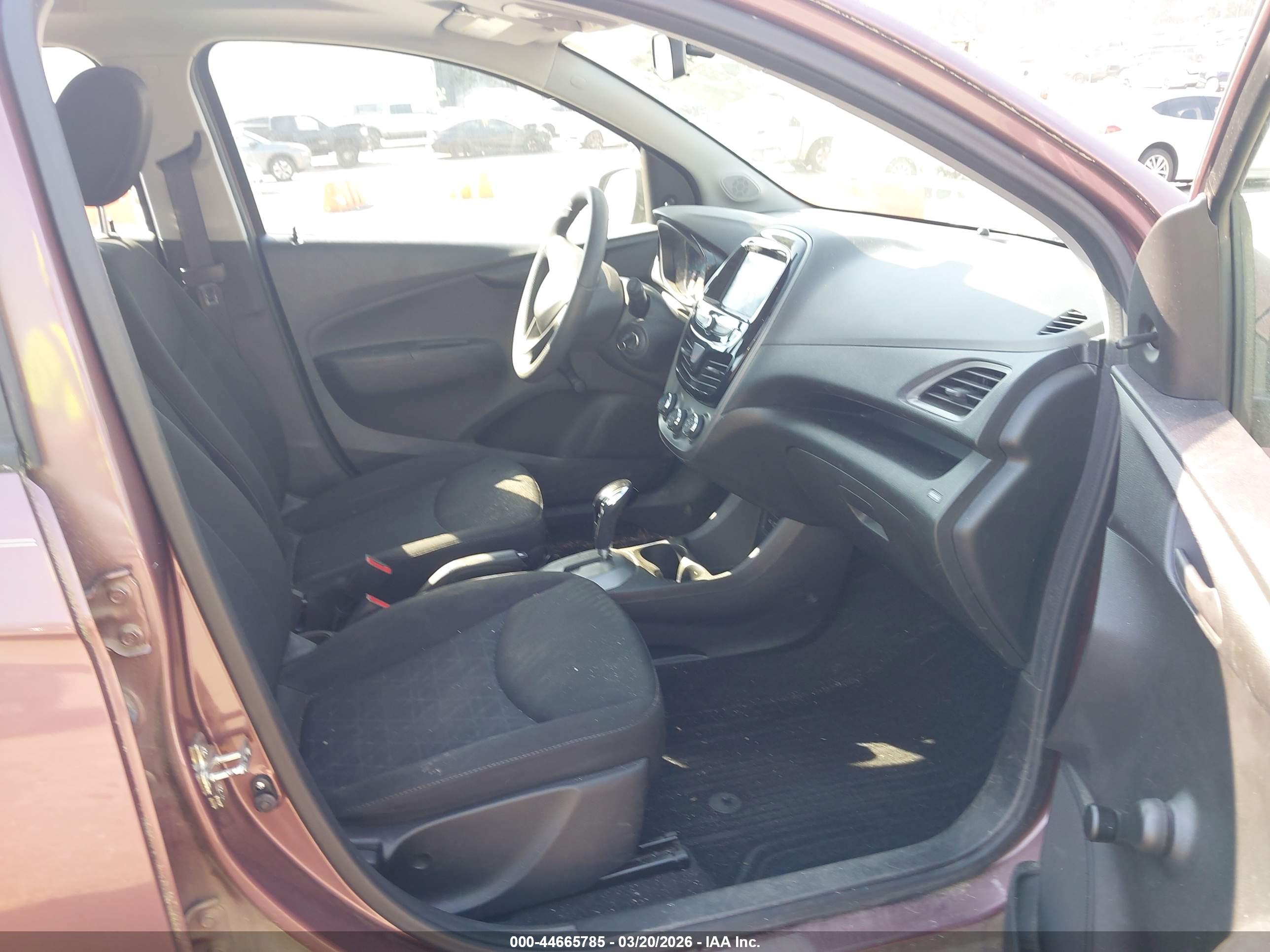 CHEVROLET SPARK image 5