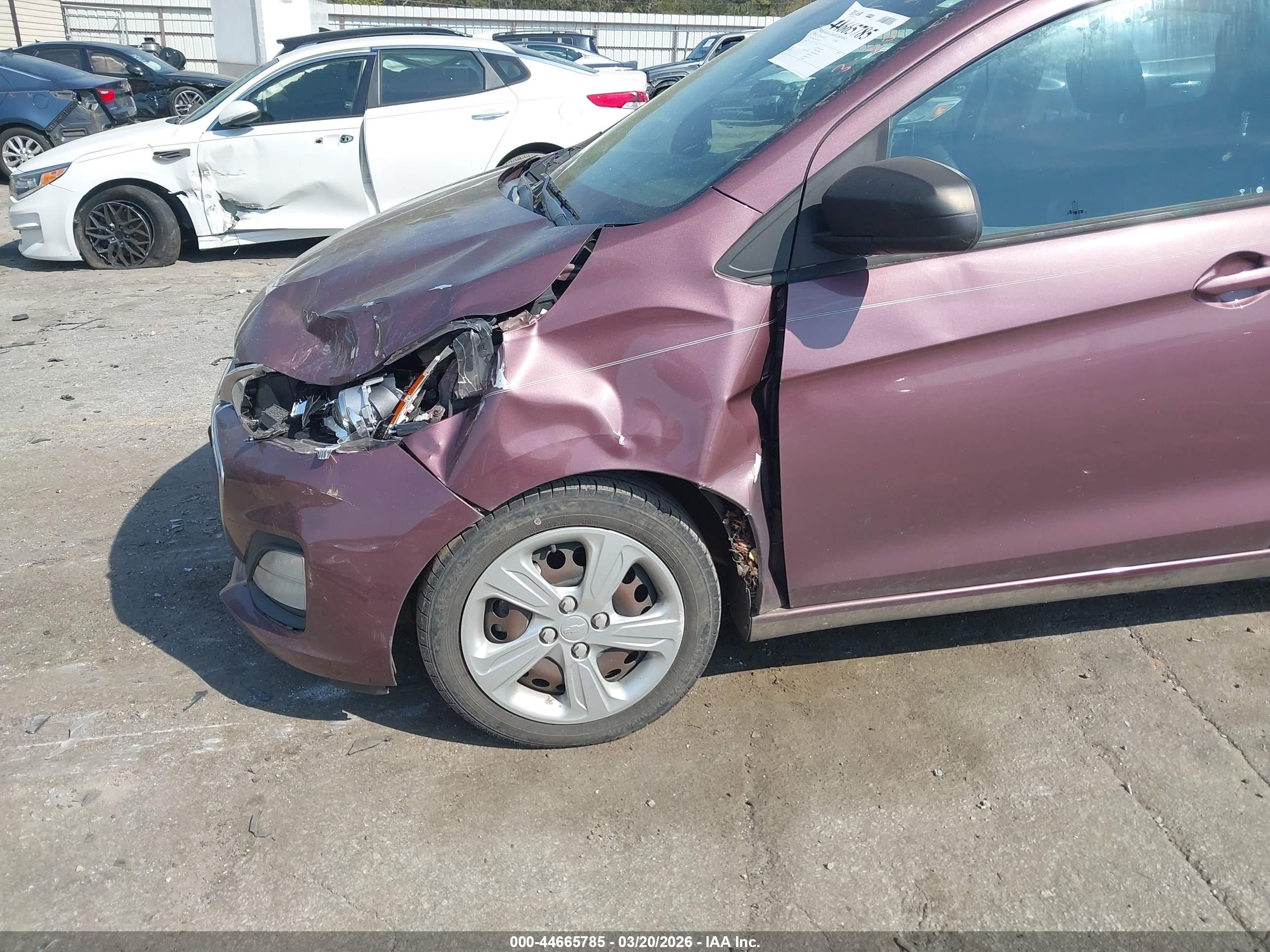 CHEVROLET SPARK image 6