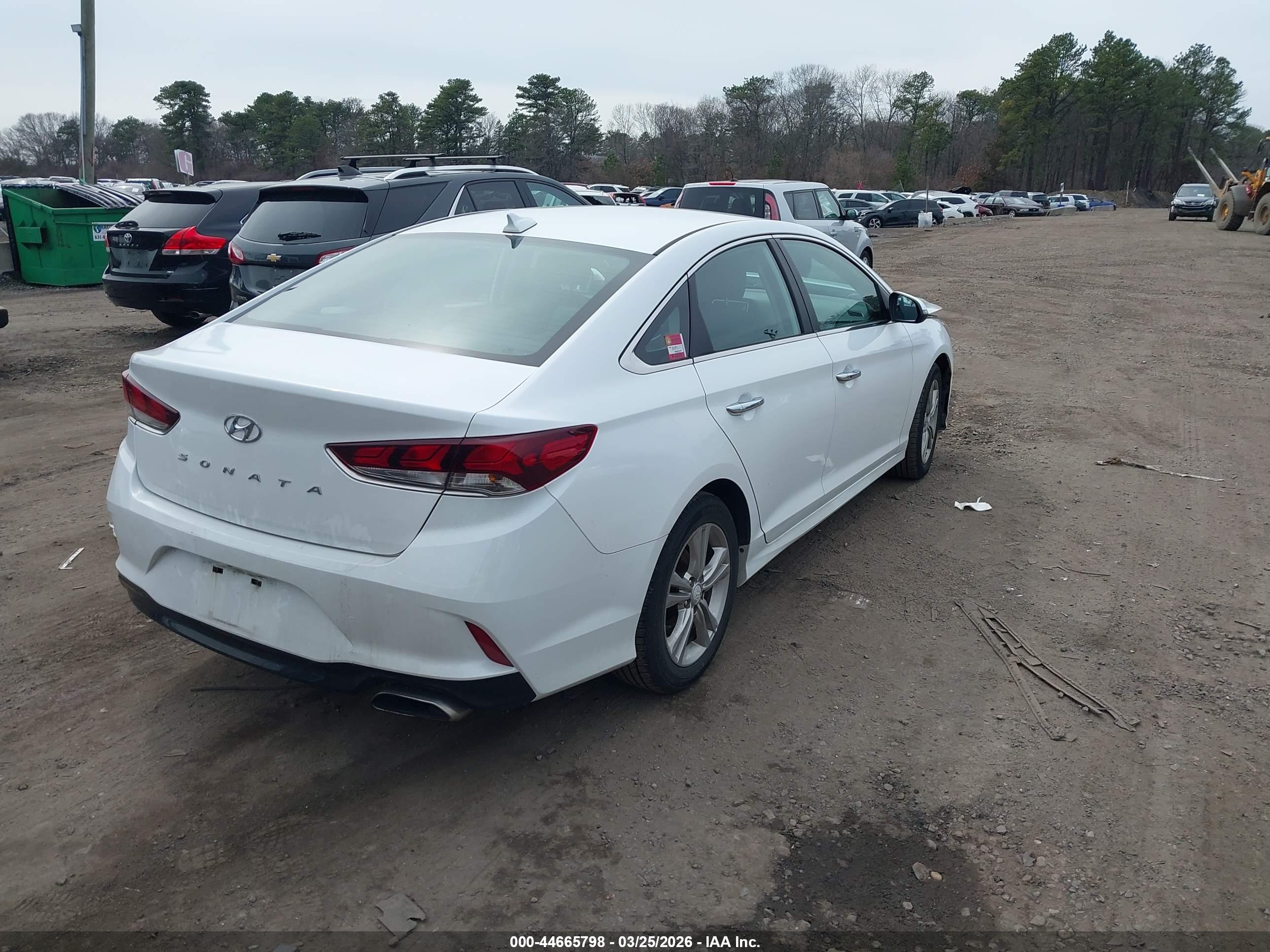 HYUNDAI SONATA image 4