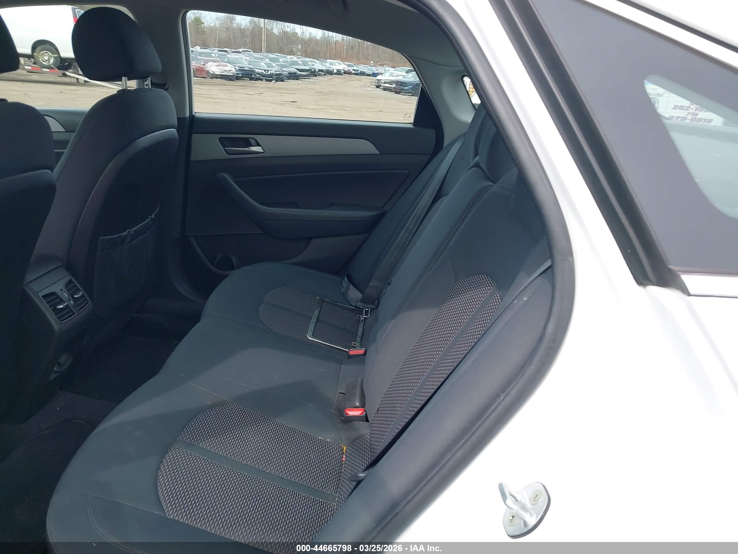 HYUNDAI SONATA image 8