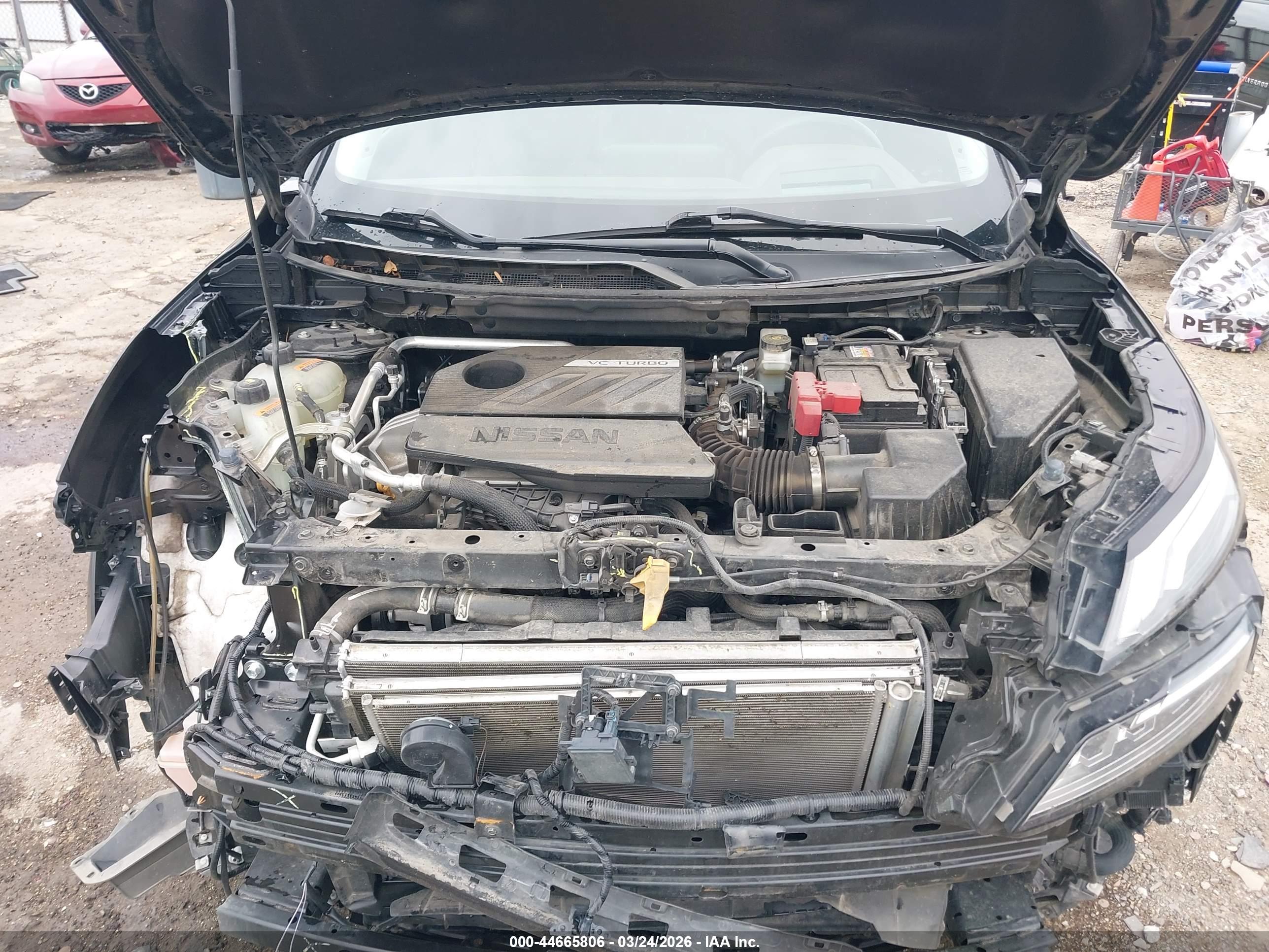 NISSAN ROGUE image 10