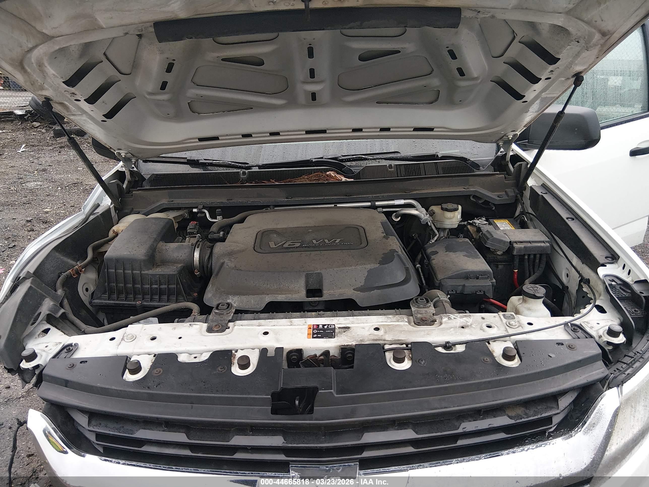 CHEVROLET COLORADO image 10