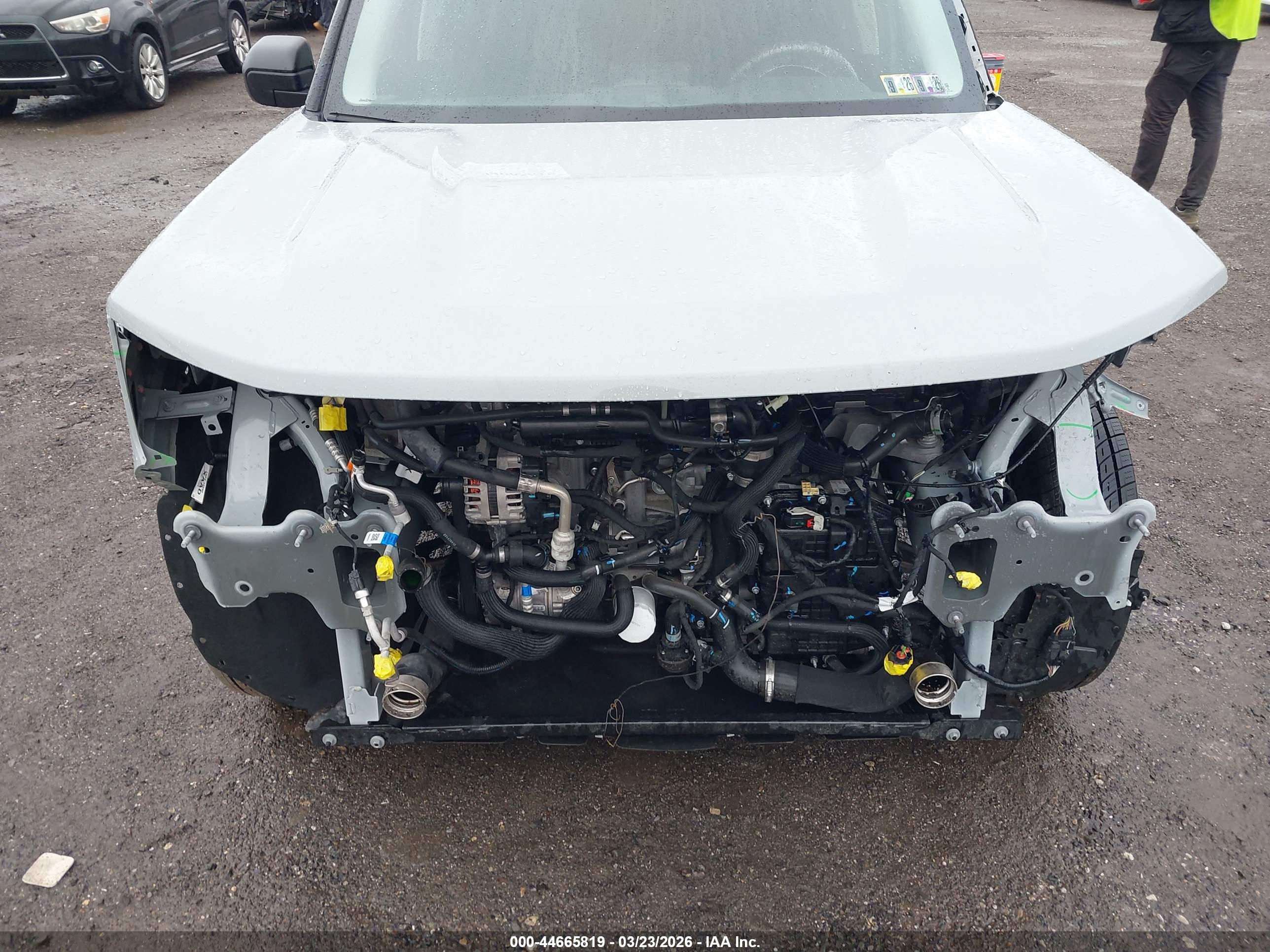 FORD BRONCO image 6