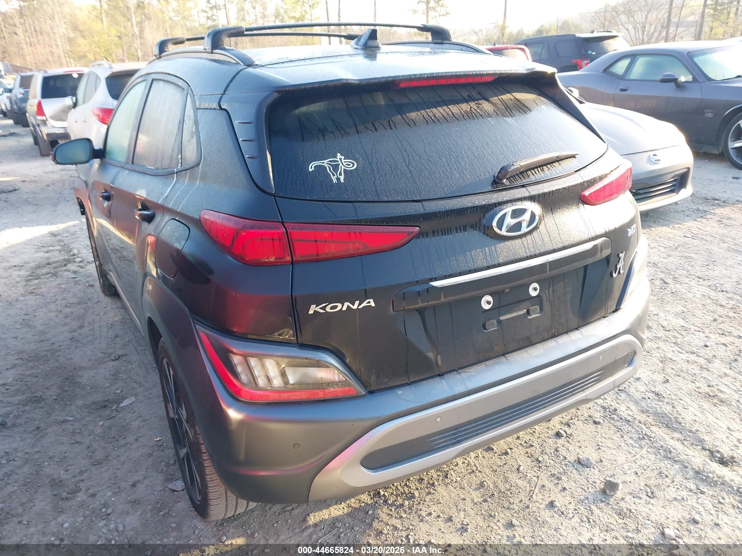 HYUNDAI KONA image 3