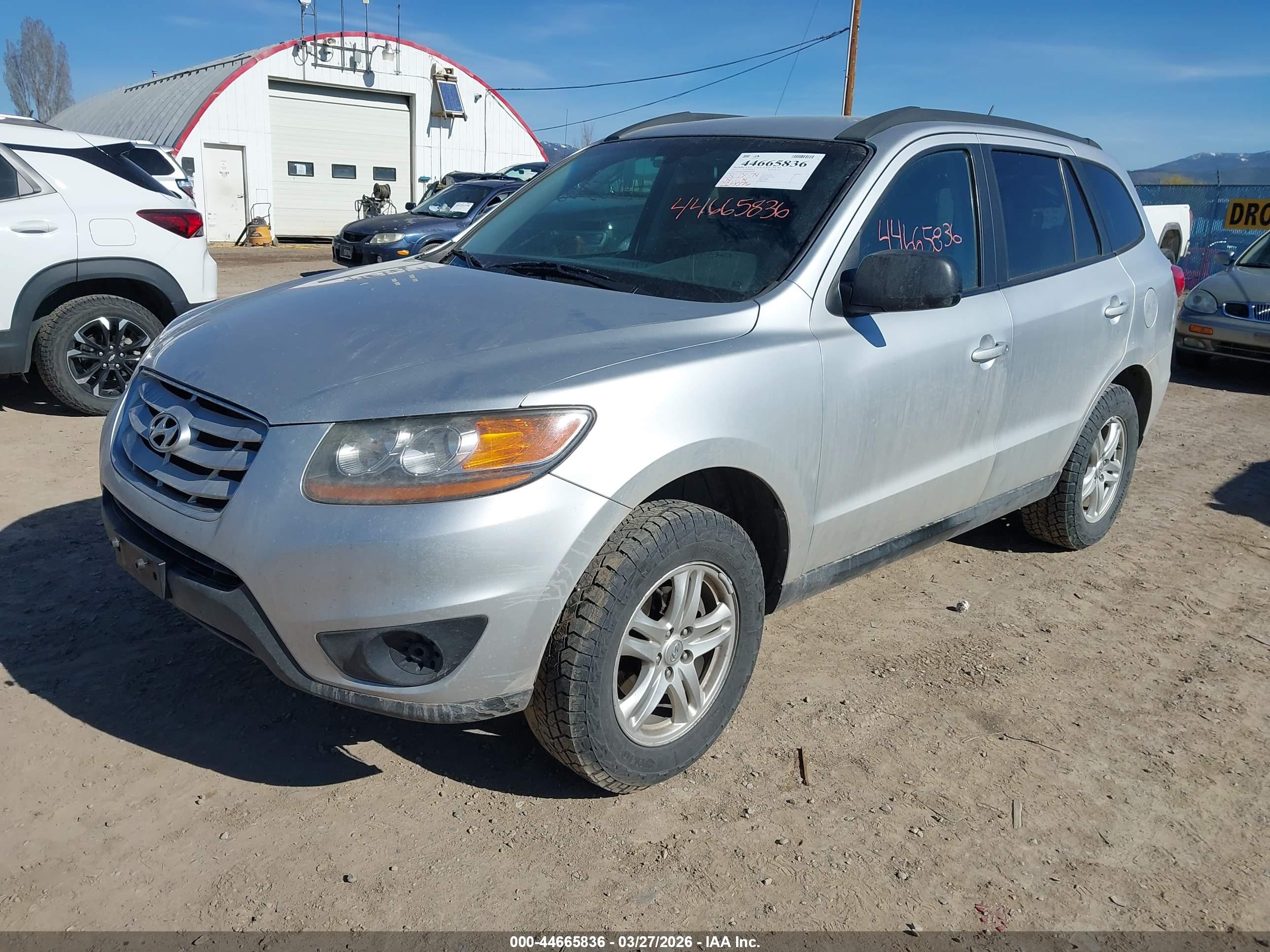 HYUNDAI SANTA image 2