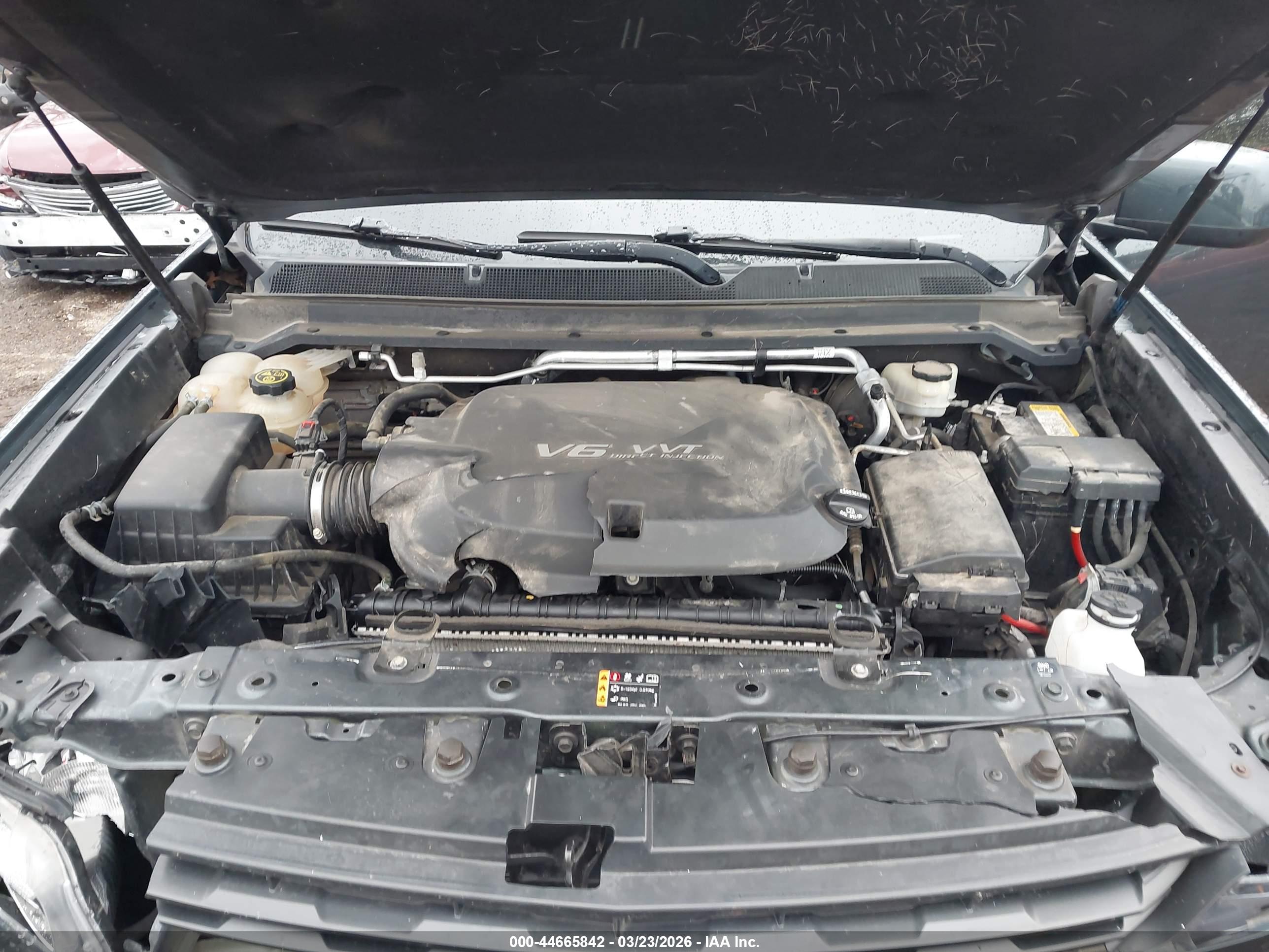 CHEVROLET COLORADO image 10