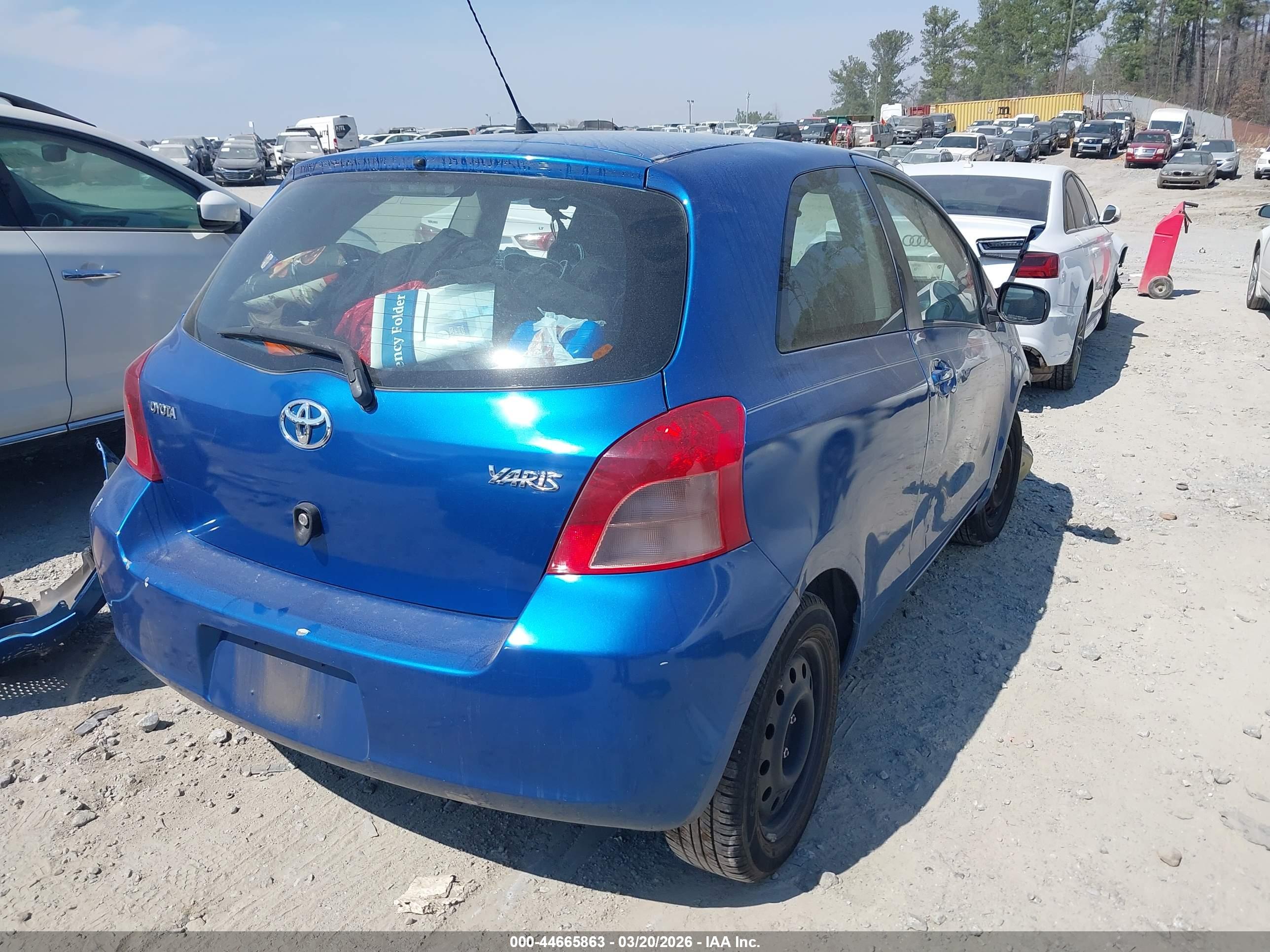 TOYOTA YARIS image 4