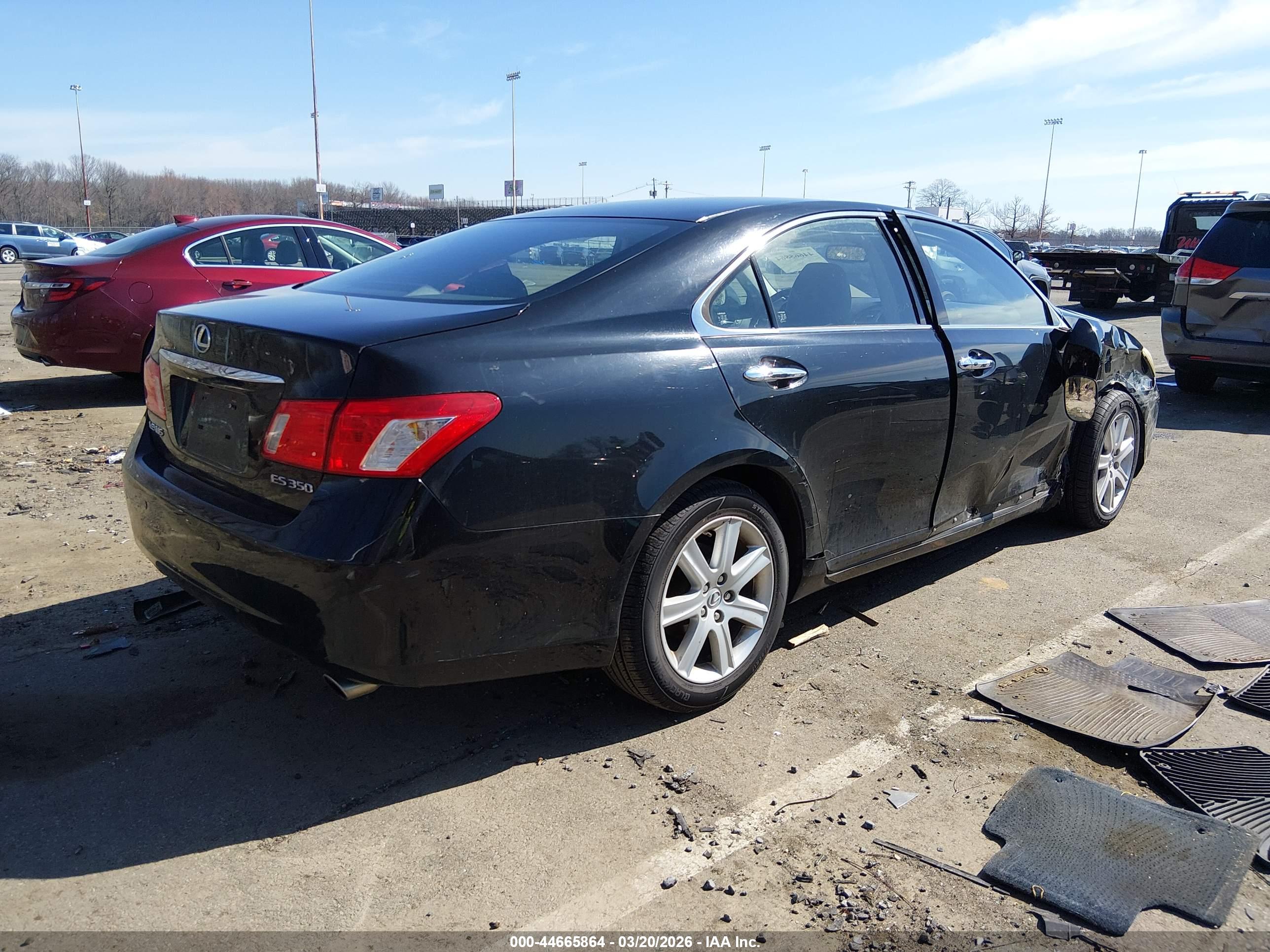 LEXUS ES image 4